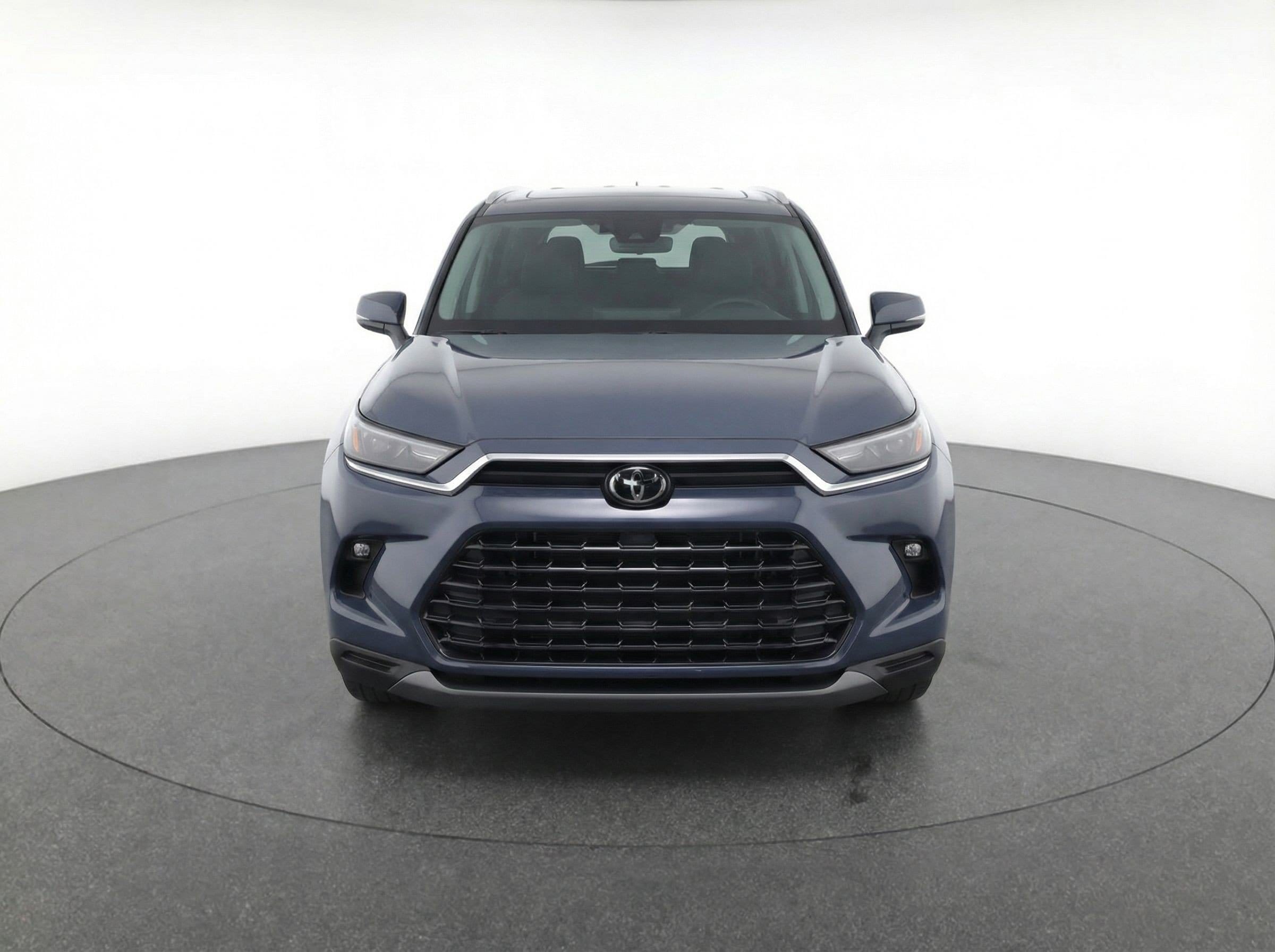Thumbnail: 2024 Toyota Grand Highlander - 2