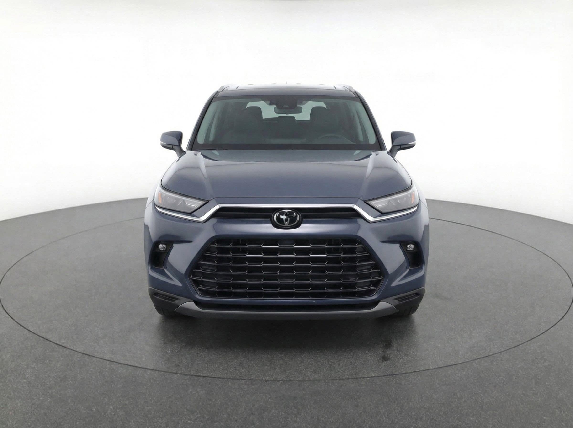 Thumbnail: 2024 Toyota Grand Highlander - 2