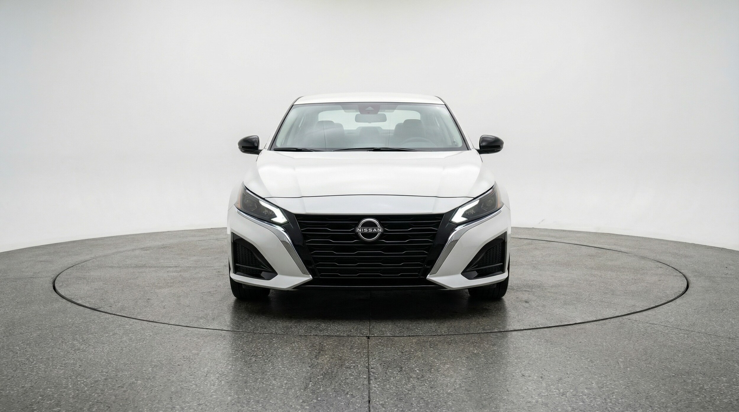 Thumbnail: 2025 Nissan Altima - 2