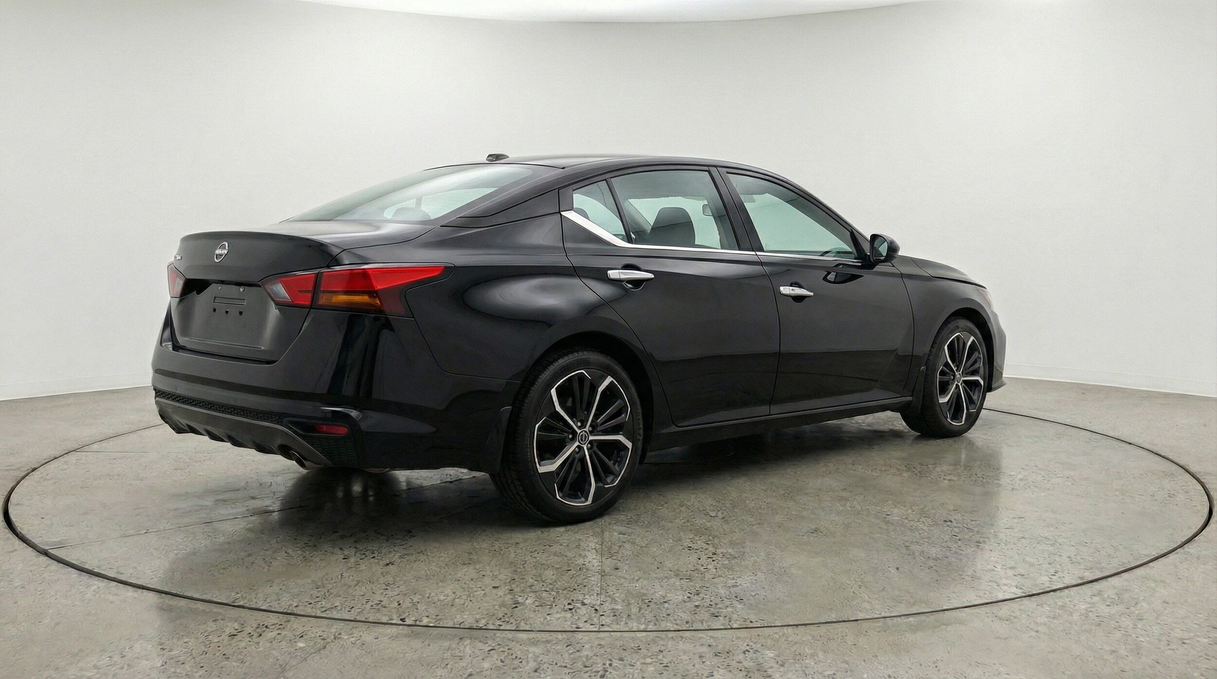 Thumbnail: 2025 Nissan Altima - 7