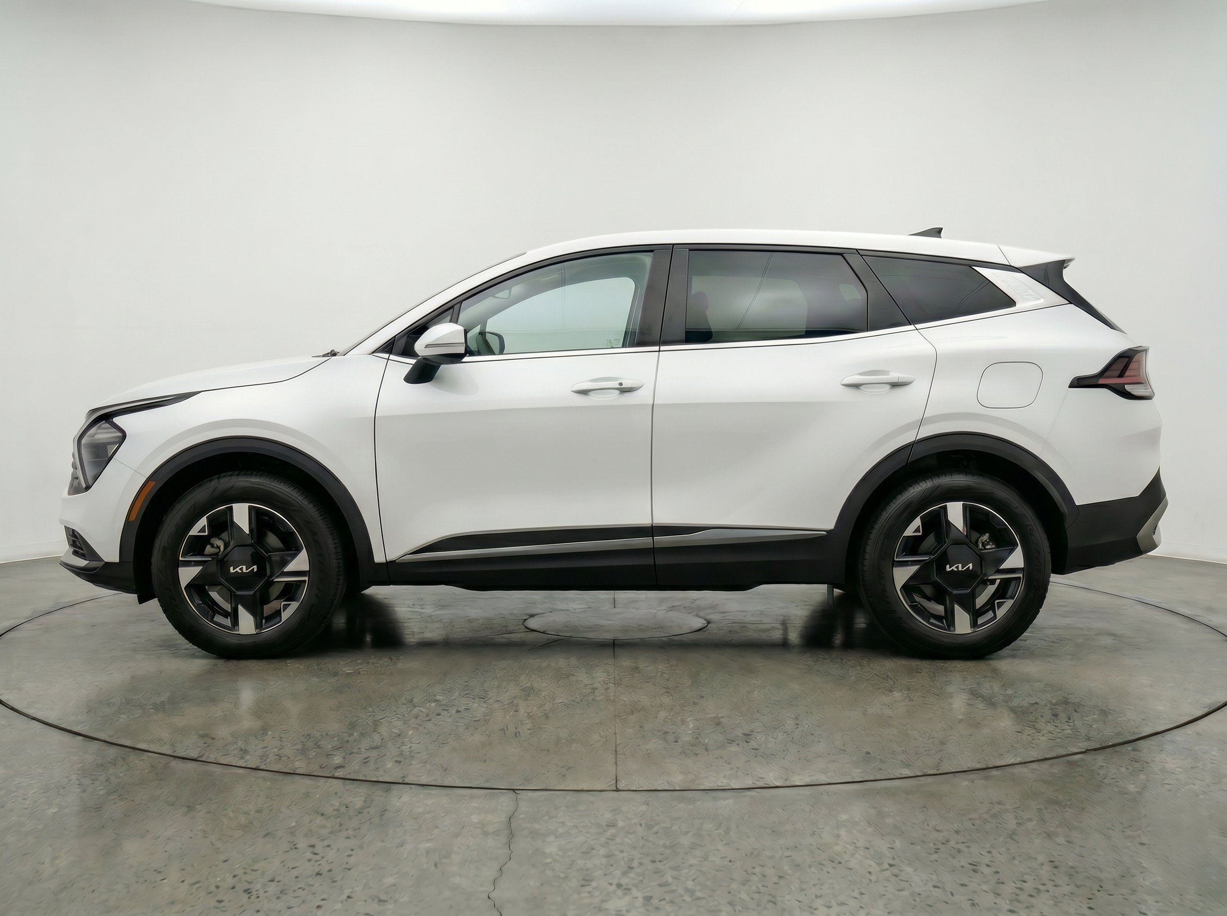 Thumbnail: 2026 Kia Sportage - 5