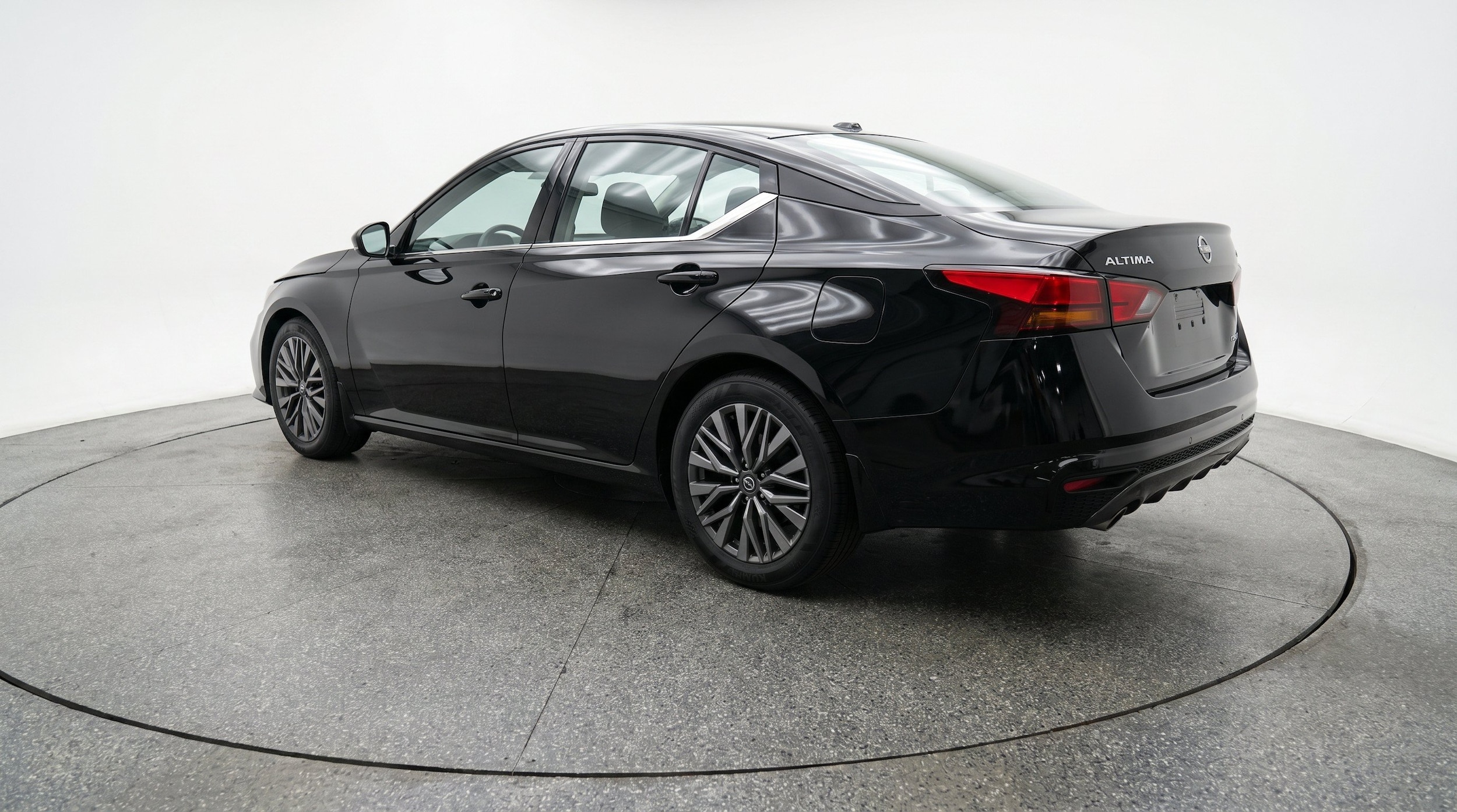 Thumbnail: 2026 Nissan Altima - 6