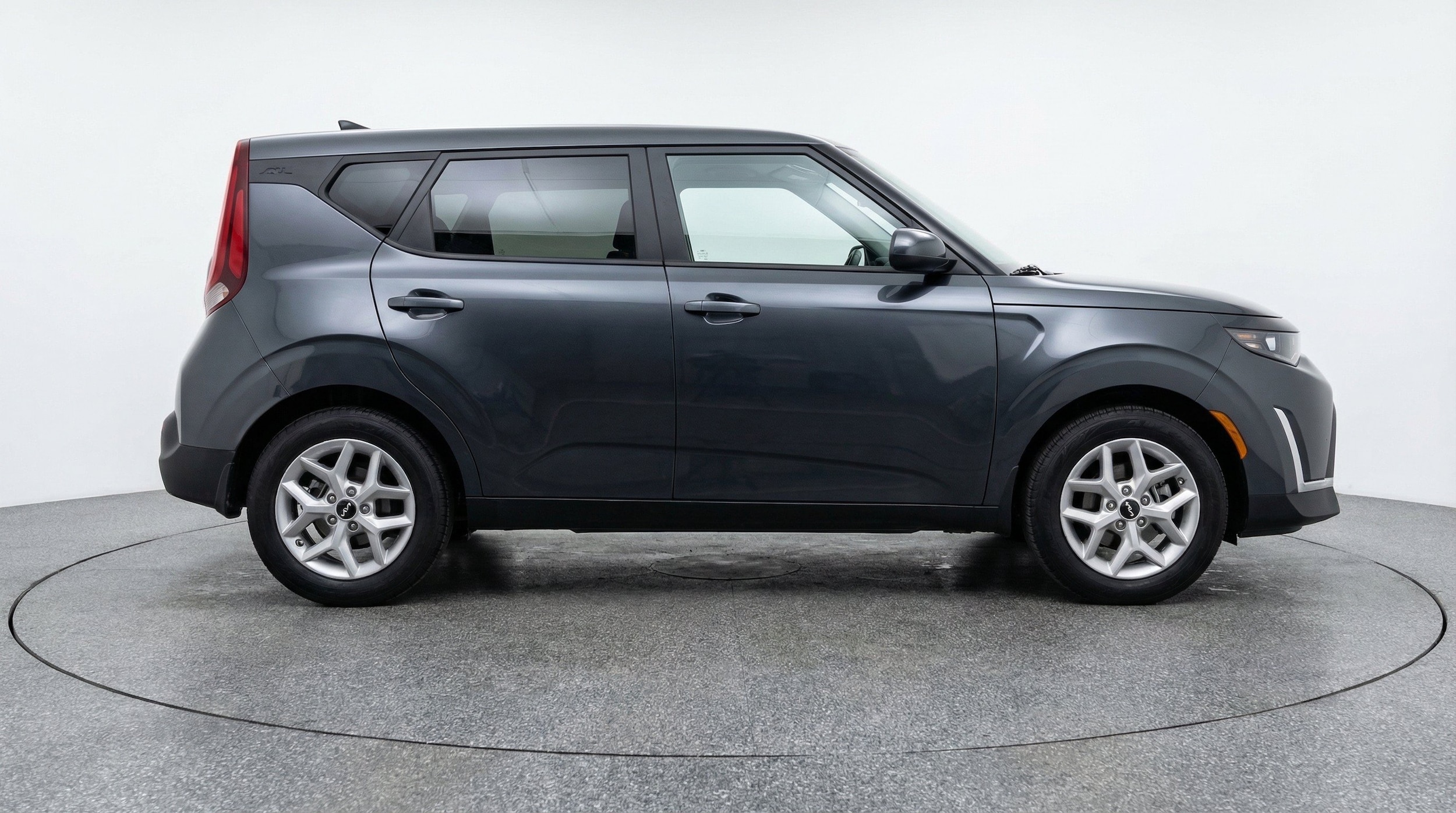 Thumbnail: 2025 Kia Soul - 10