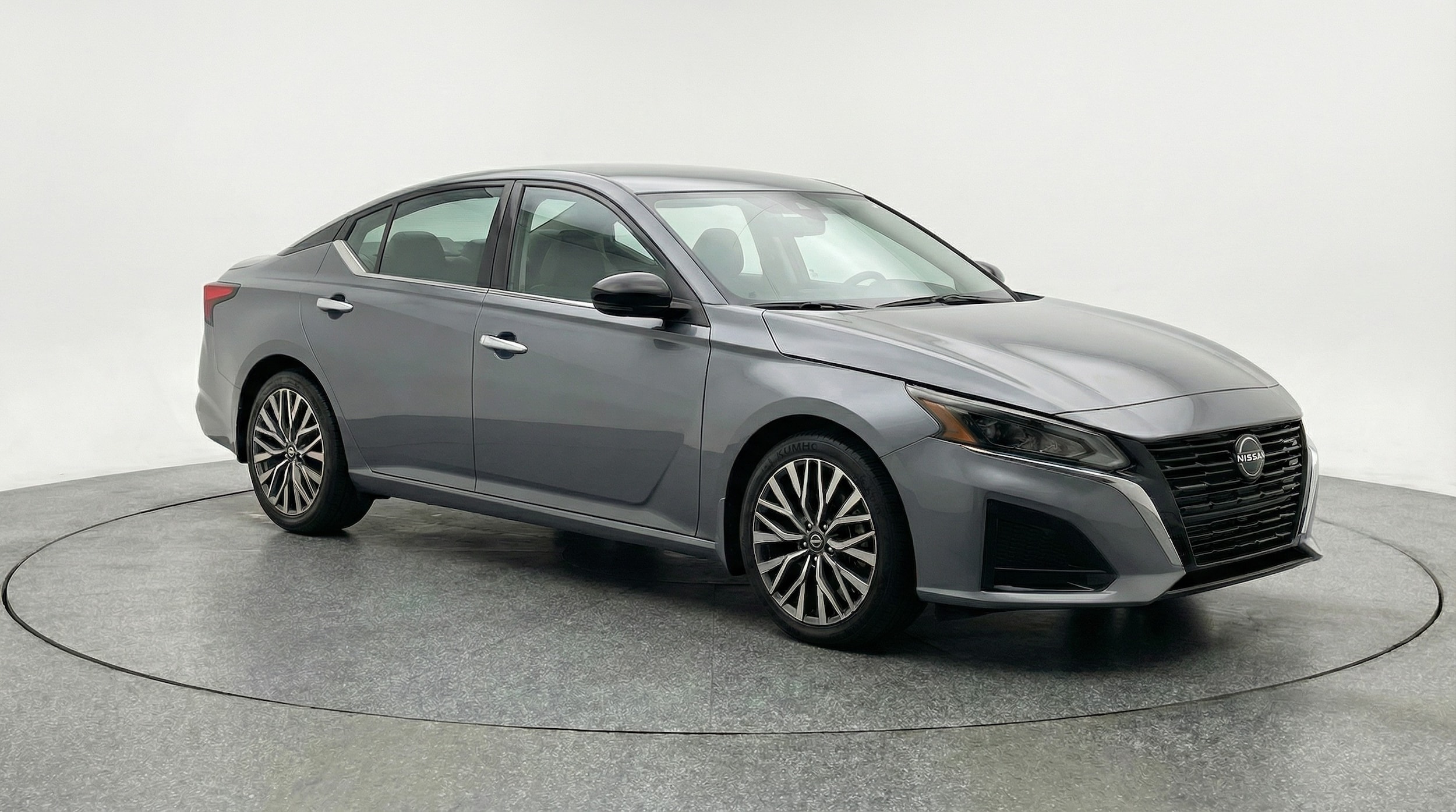 Thumbnail: 2025 Nissan Altima - 1