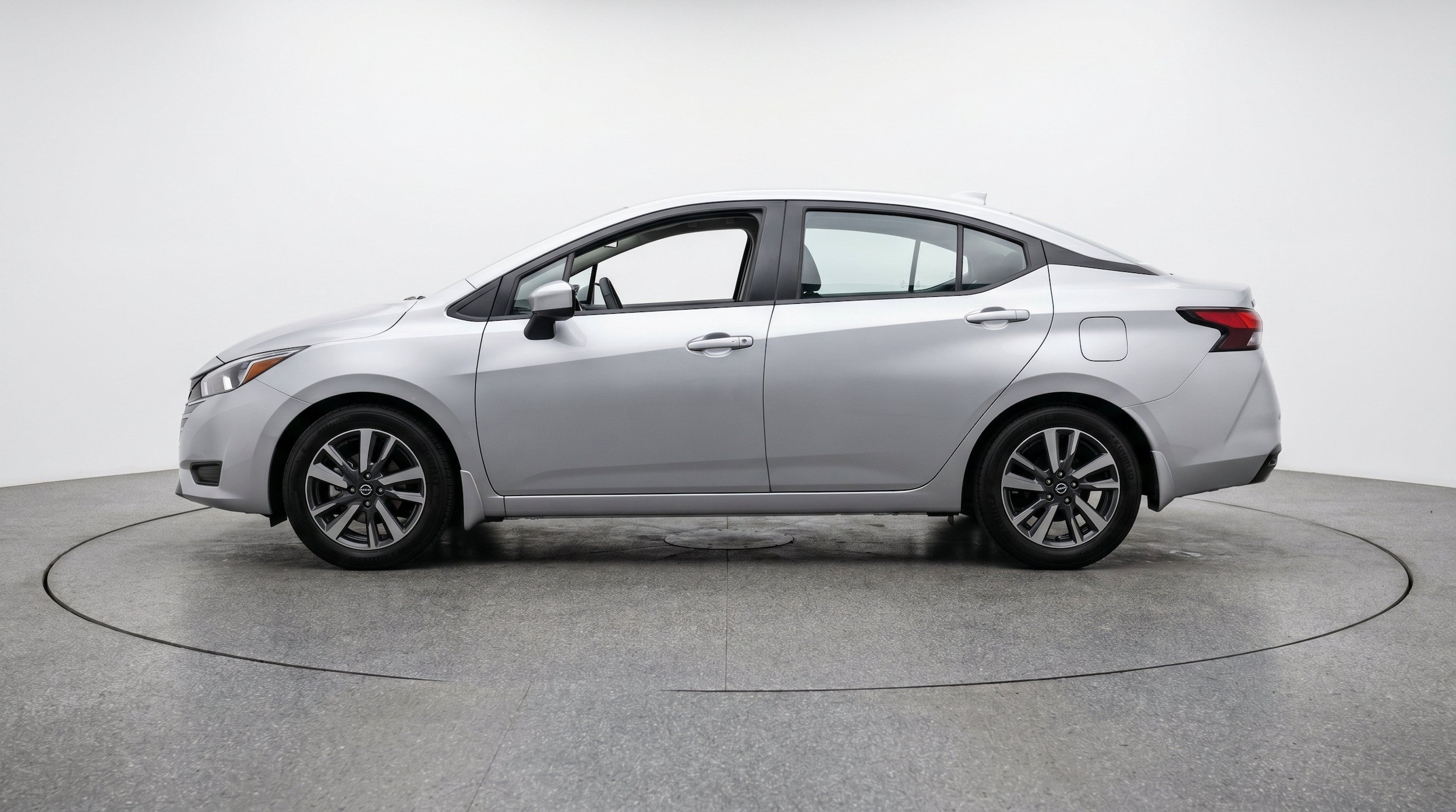 Thumbnail: 2025 Nissan Versa - 5