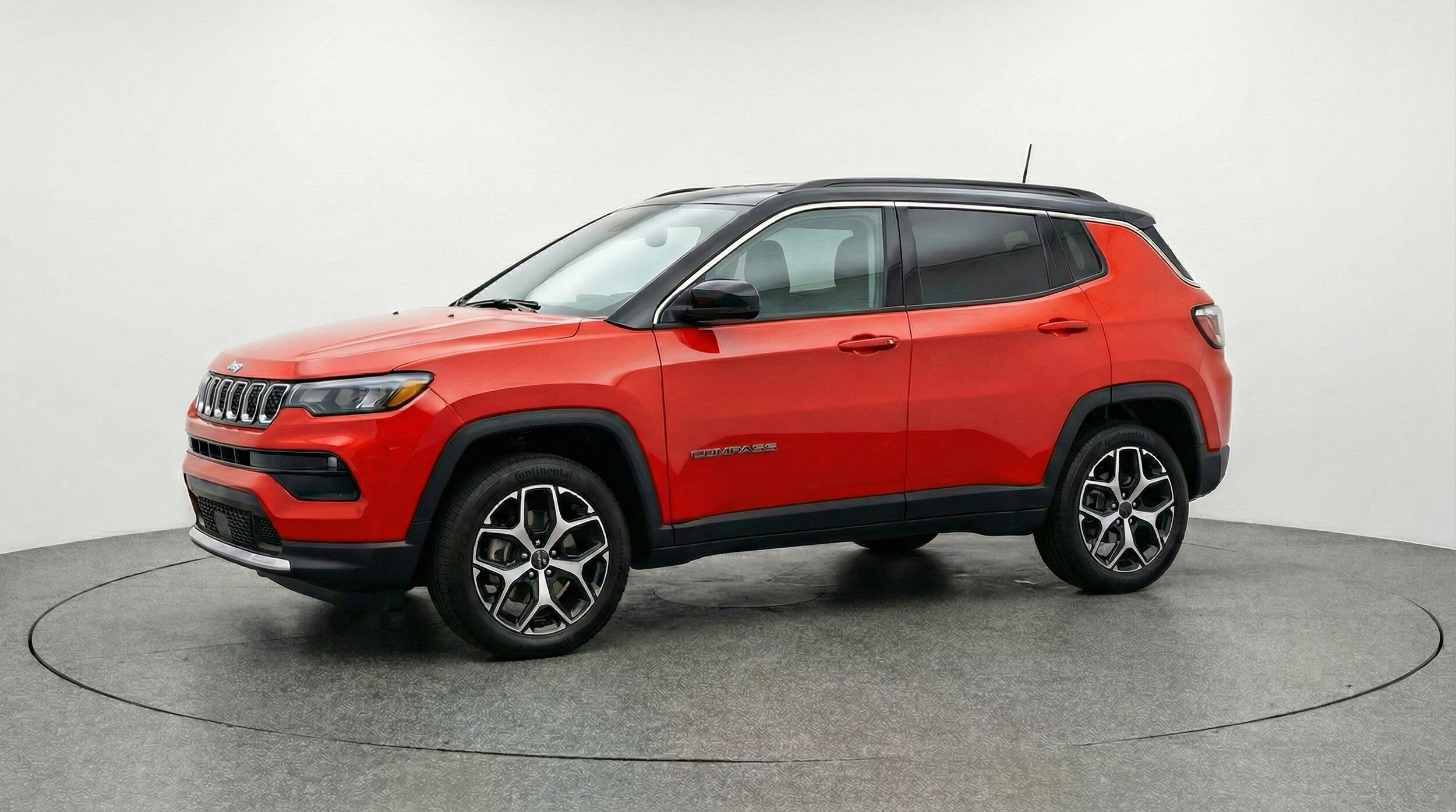 Thumbnail: 2025 Jeep Compass - 3