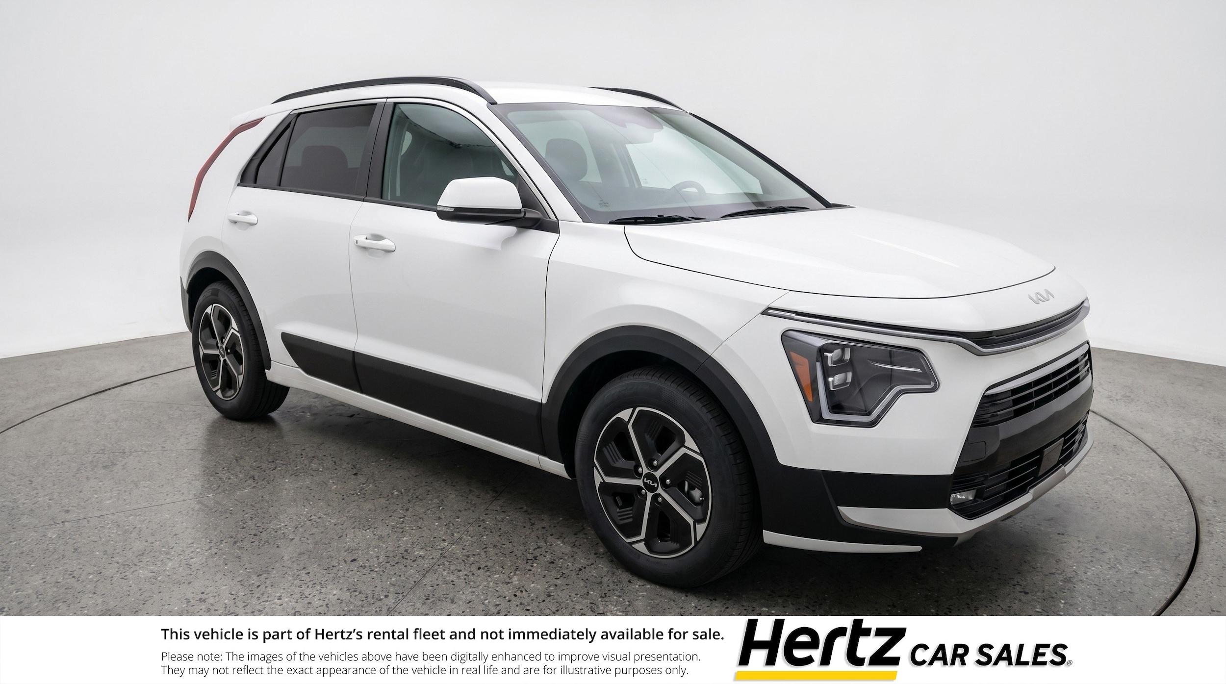Thumbnail: 2026 Kia Niro - 1