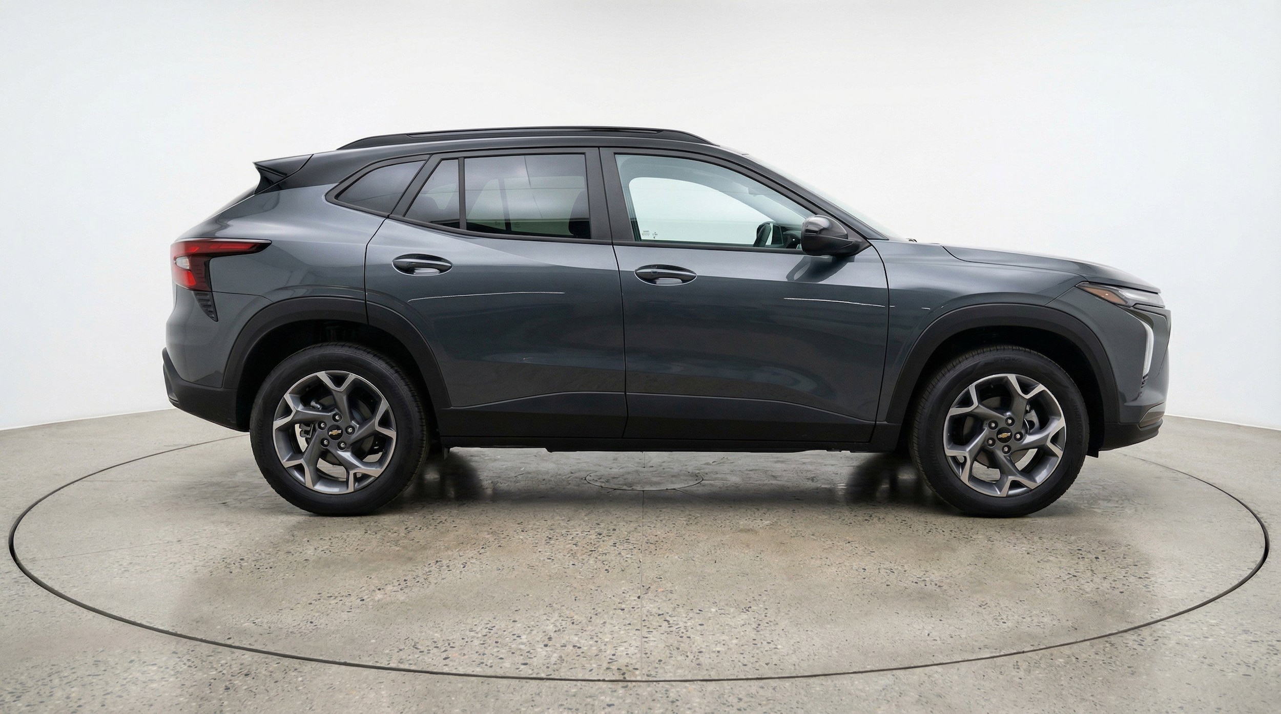 Thumbnail: 2025 Chevrolet Trax - 11