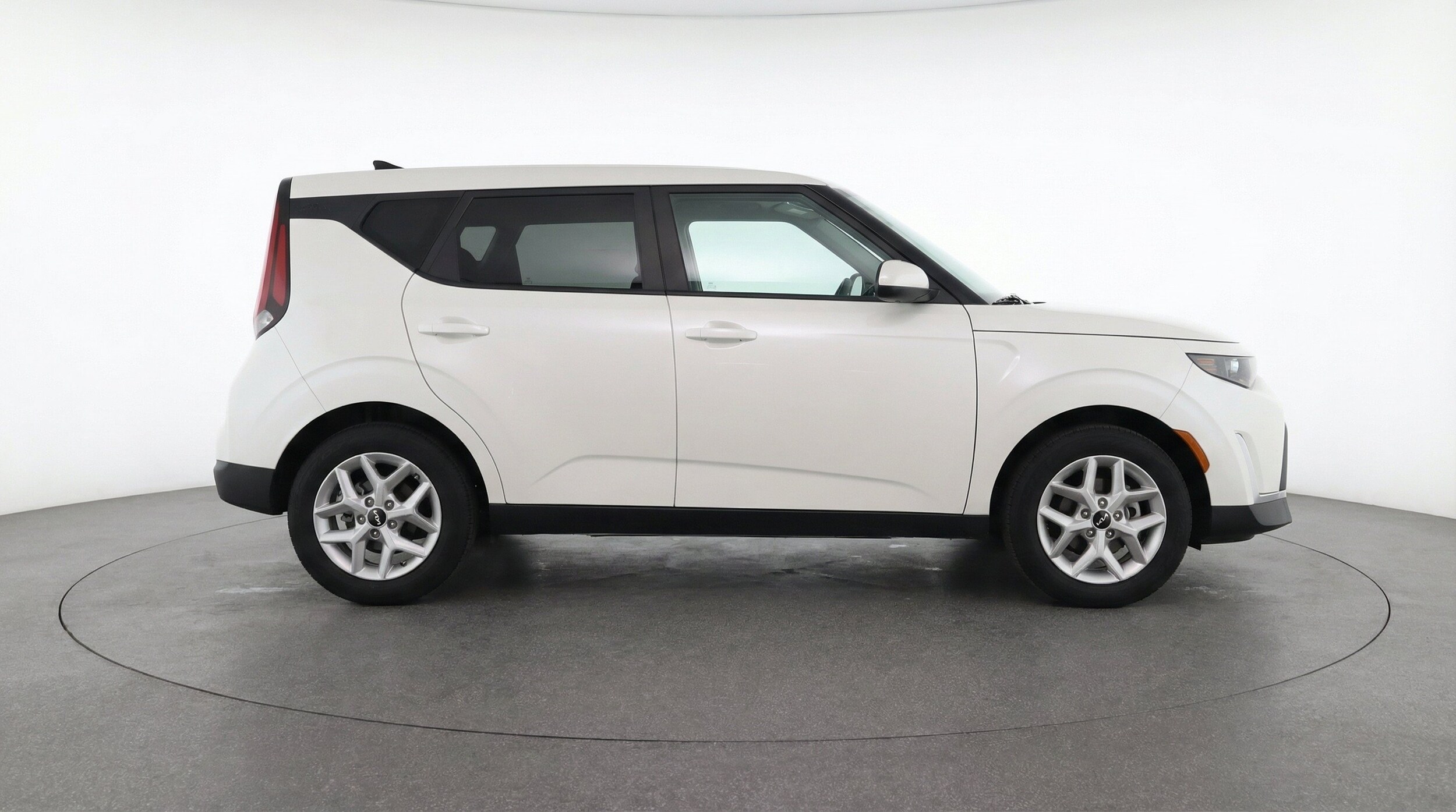 Thumbnail: 2025 Kia Soul - 11
