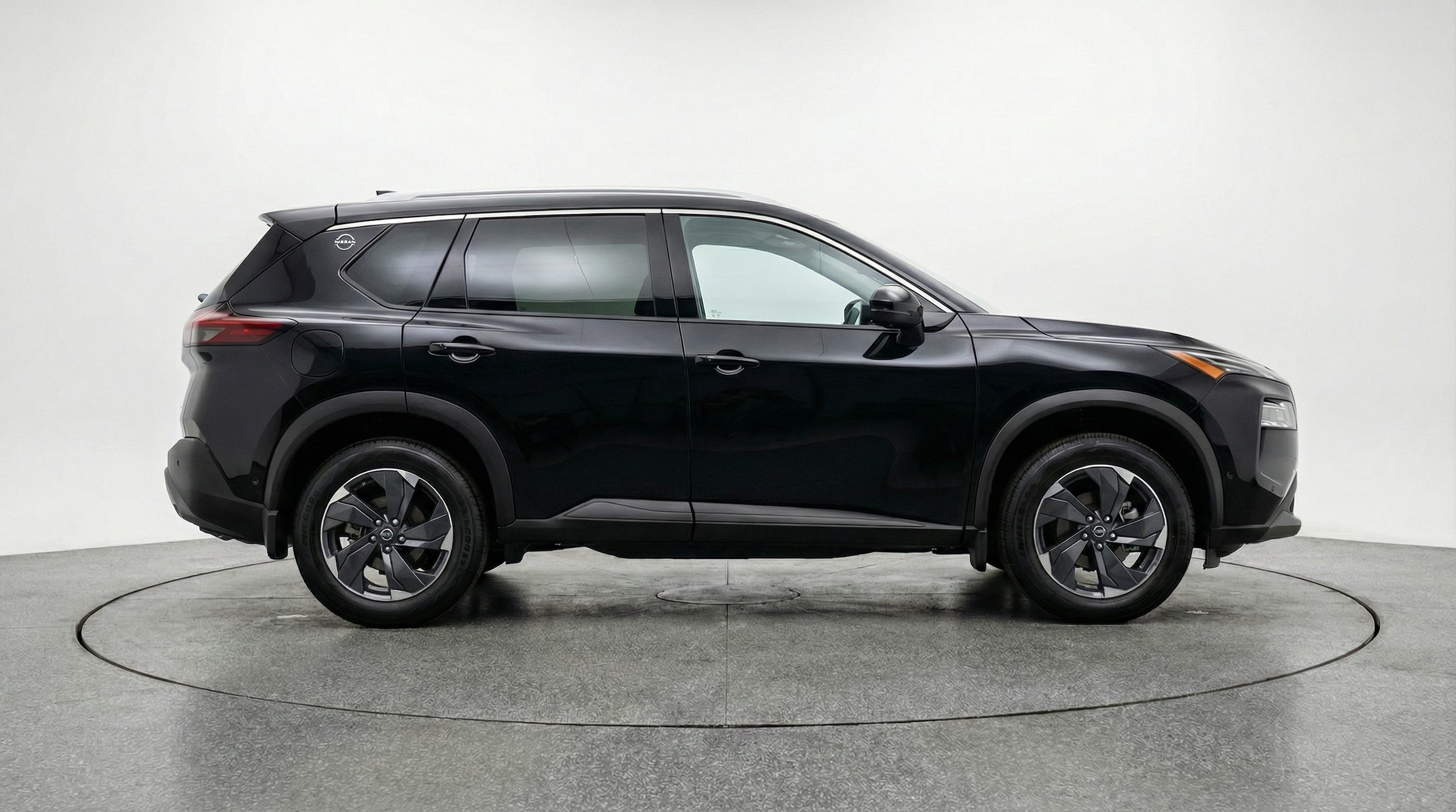 Thumbnail: 2025 Nissan Rogue - 8