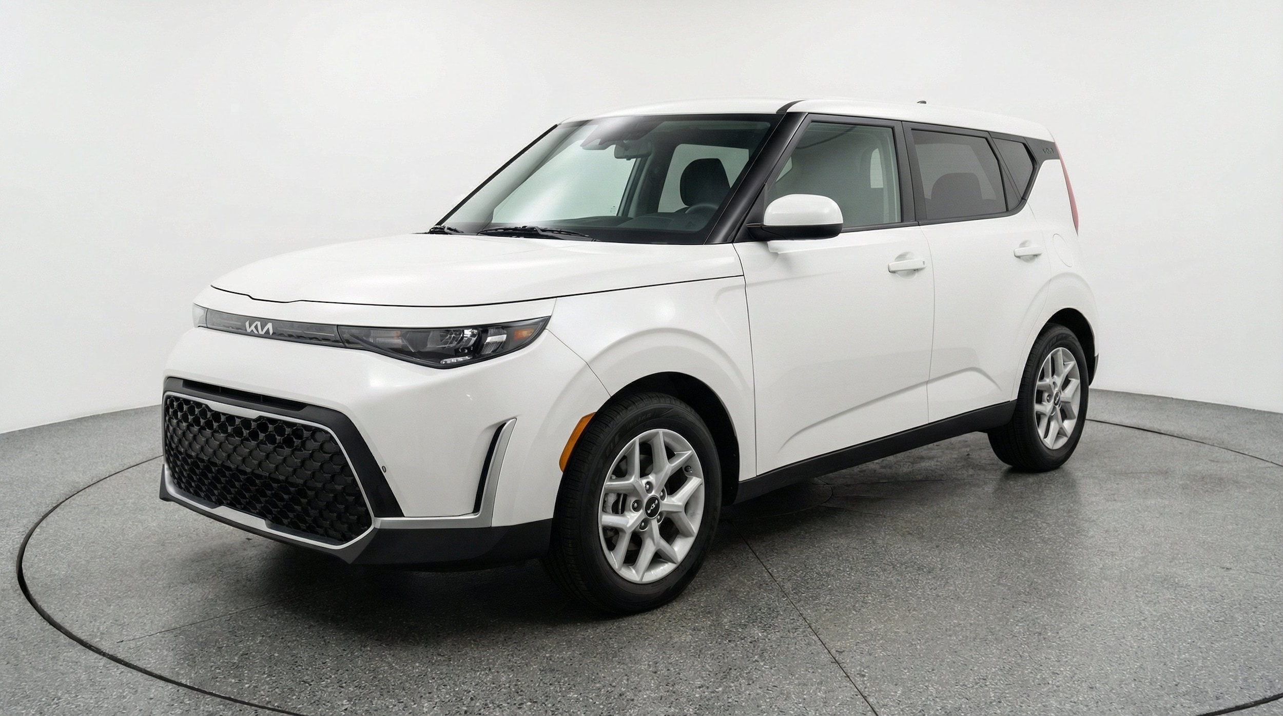 Thumbnail: 2025 Kia Soul - 3