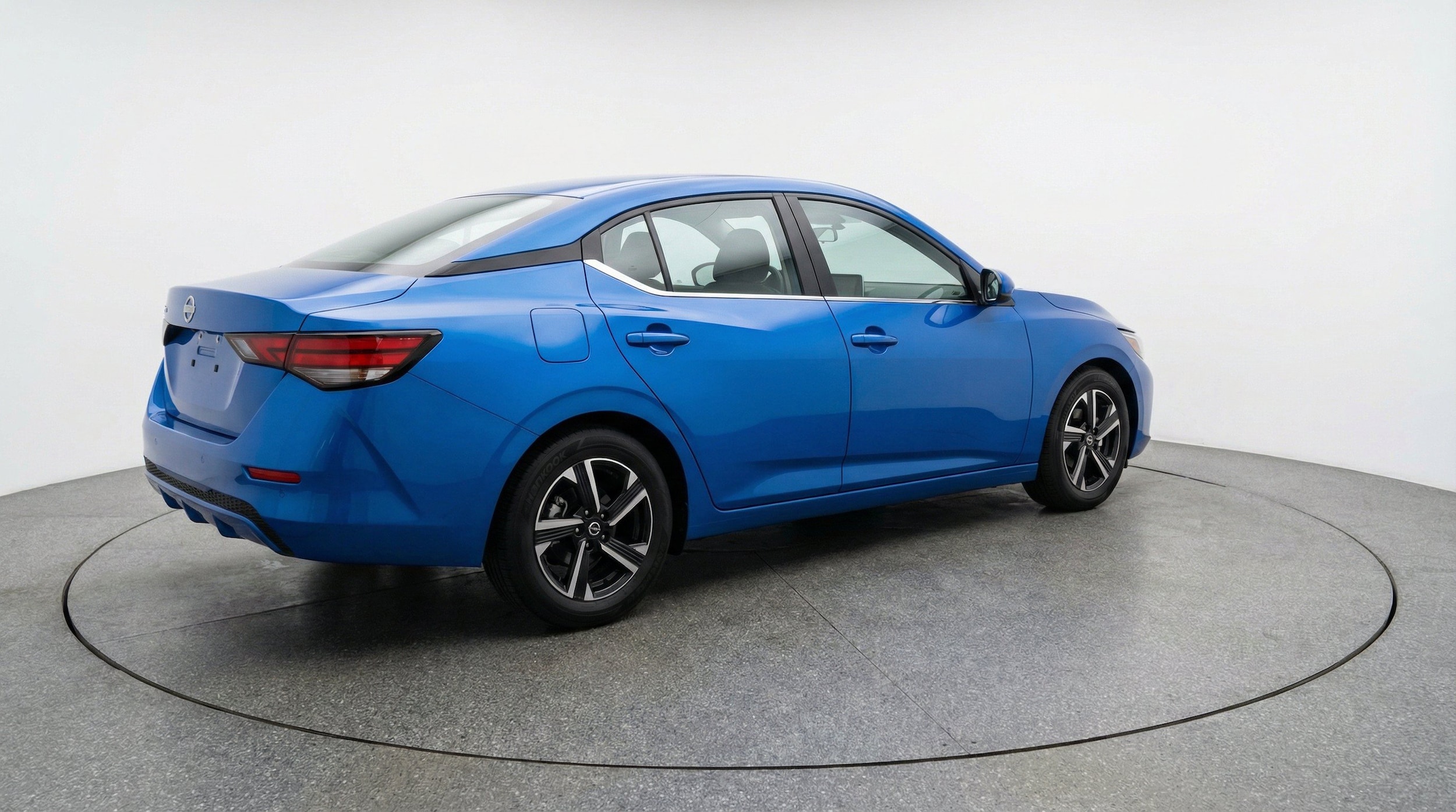 Thumbnail: 2025 Nissan Sentra - 9
