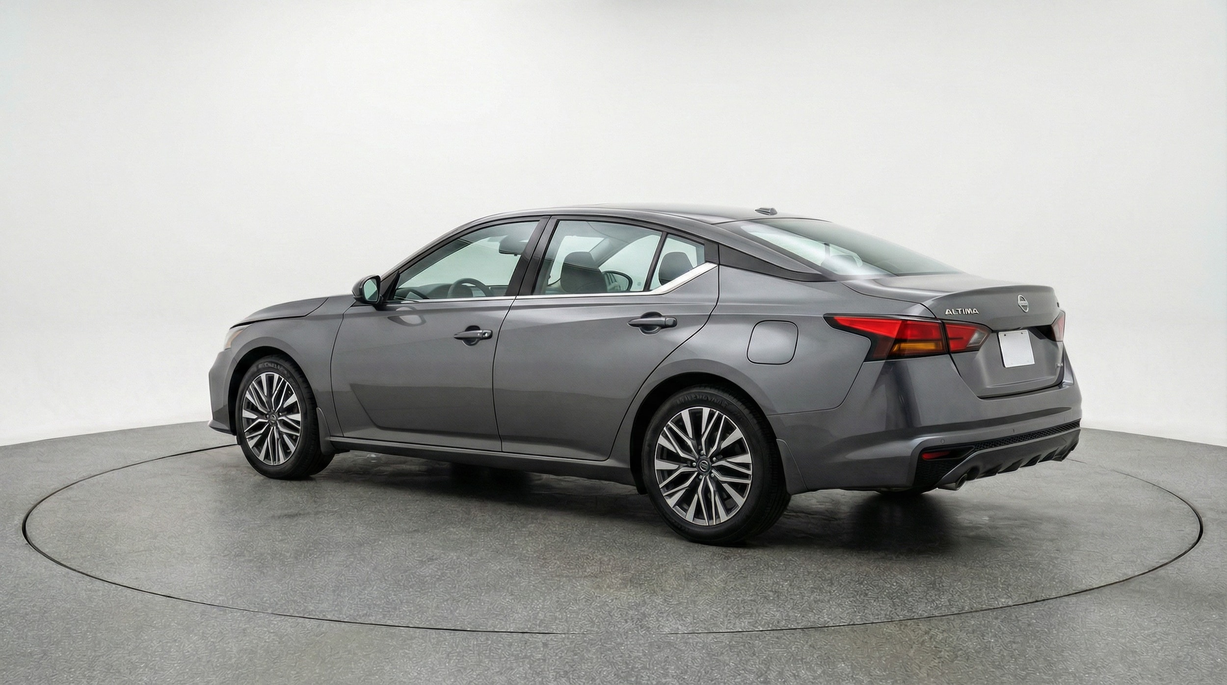 Thumbnail: 2025 Nissan Altima - 5