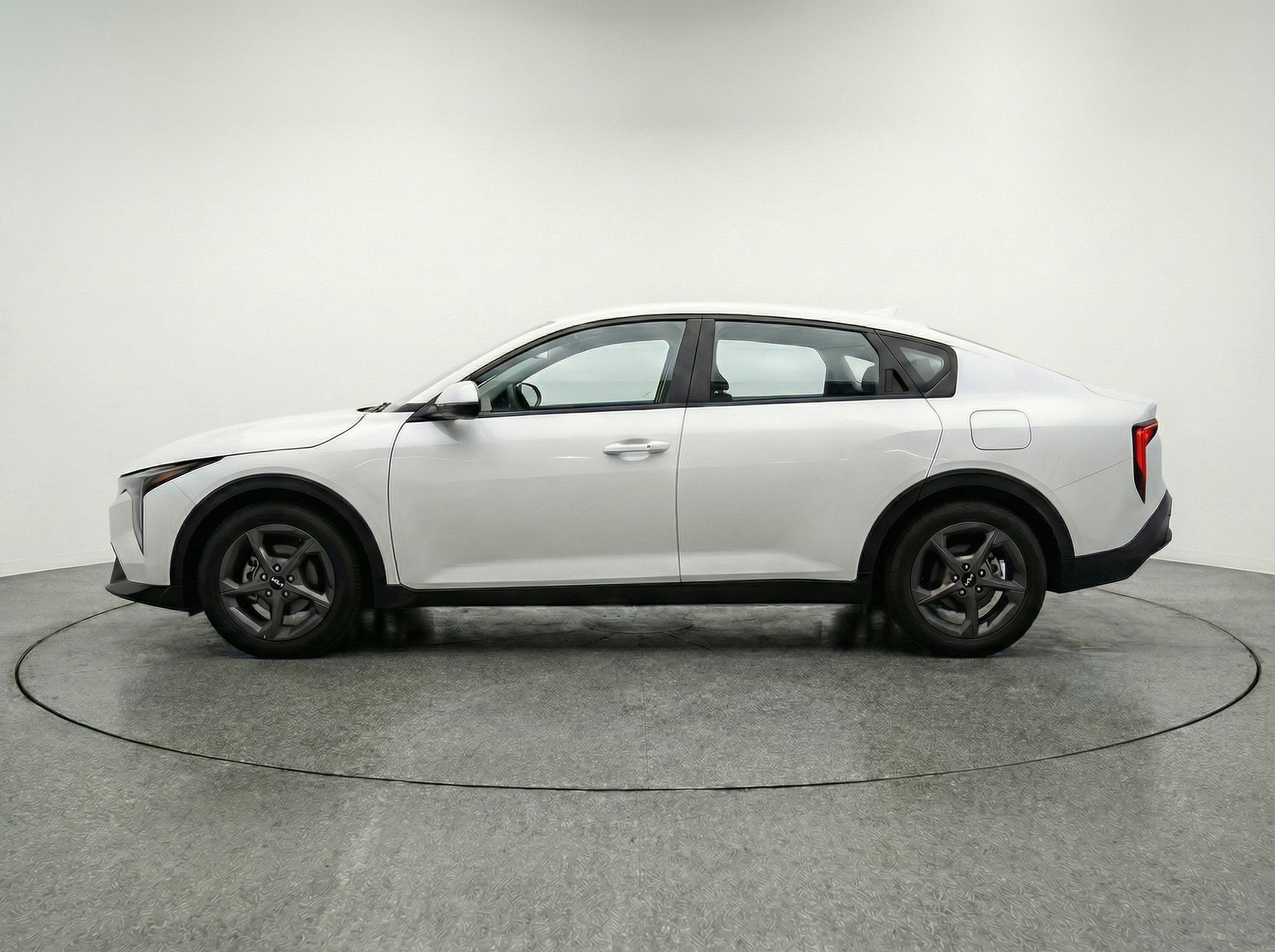 Thumbnail: 2025 Kia K4 - 5