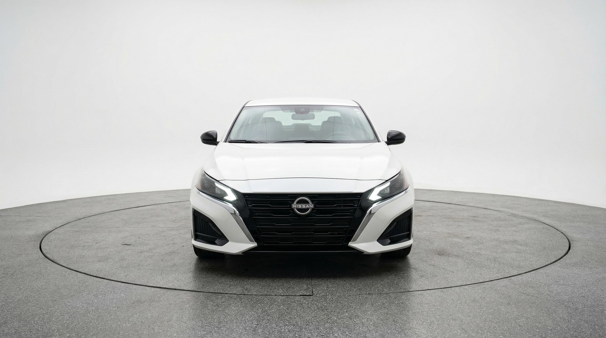 Thumbnail: 2025 Nissan Altima - 2