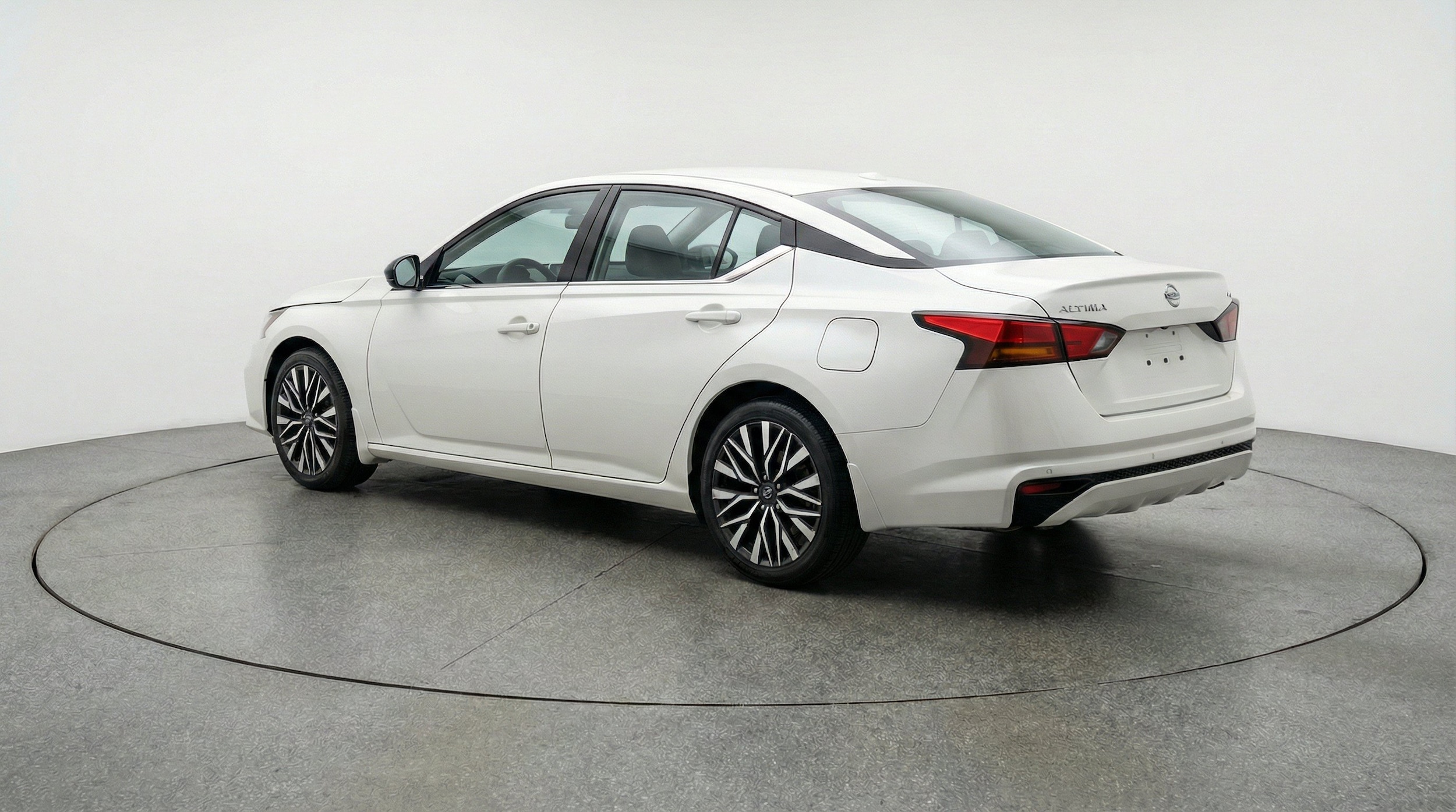 Thumbnail: 2025 Nissan Altima - 6