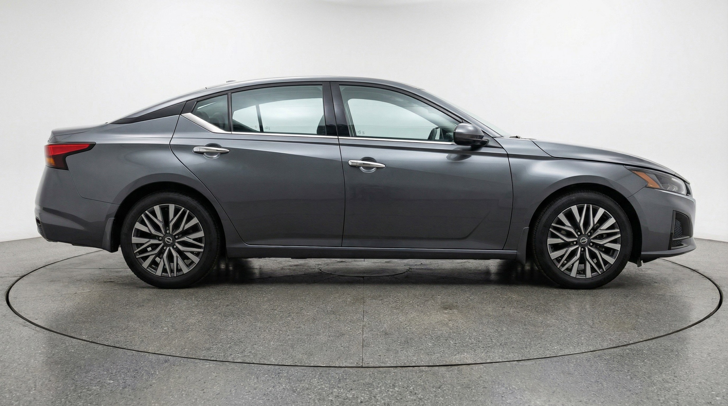 Thumbnail: 2025 Nissan Altima - 11