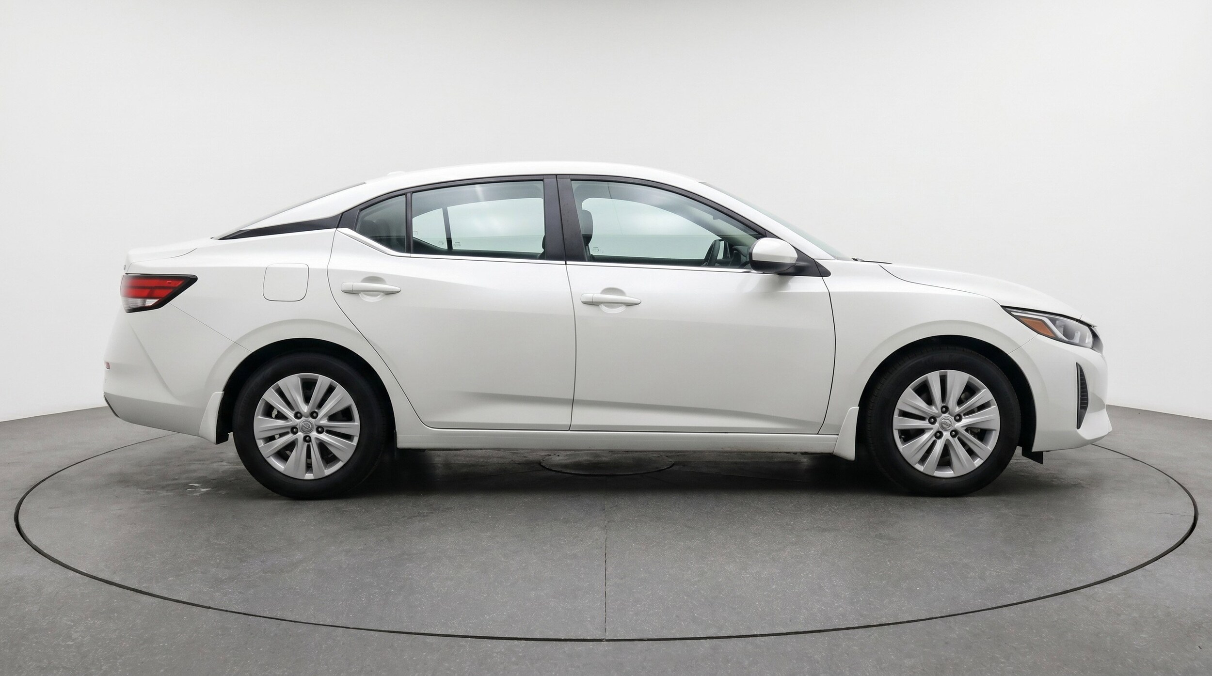 Thumbnail: 2025 Nissan Sentra - 11