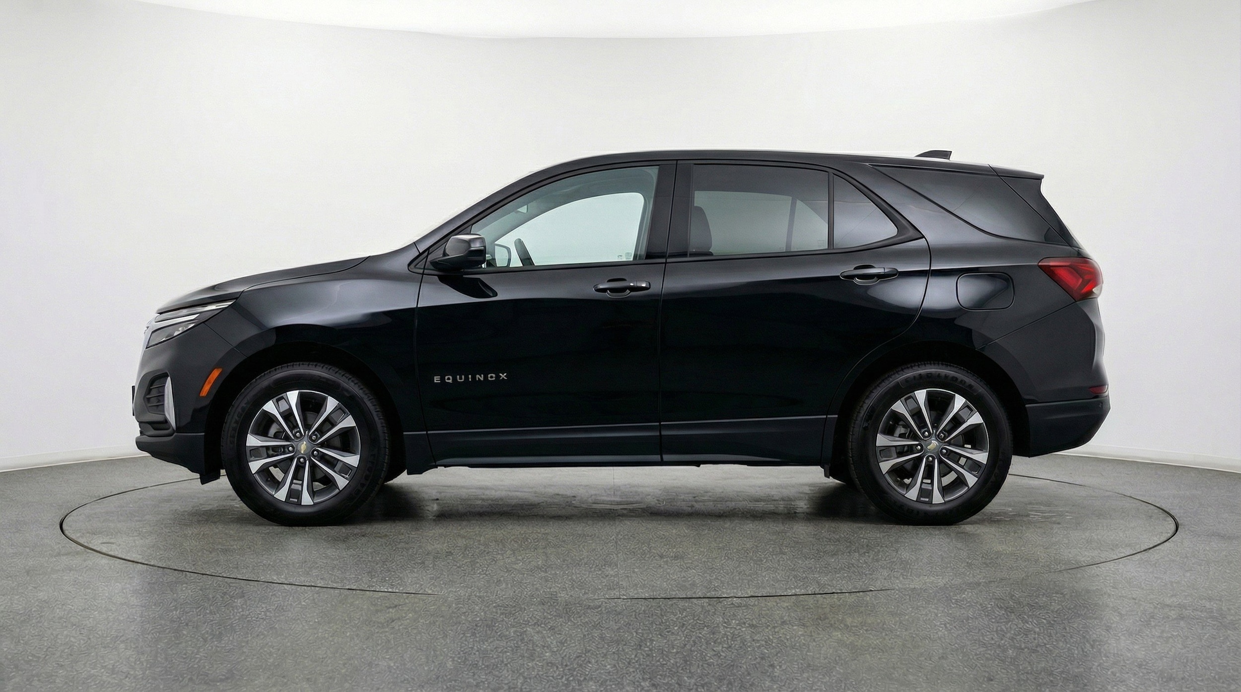 Thumbnail: 2025 Chevrolet Equinox - 5