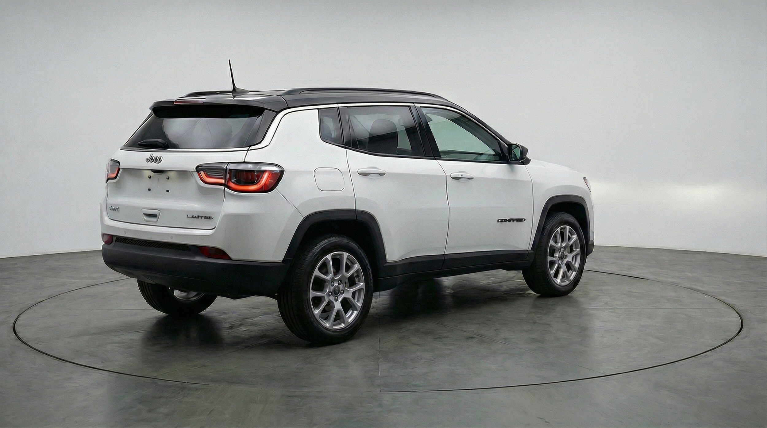 Thumbnail: 2025 Jeep Compass - 9
