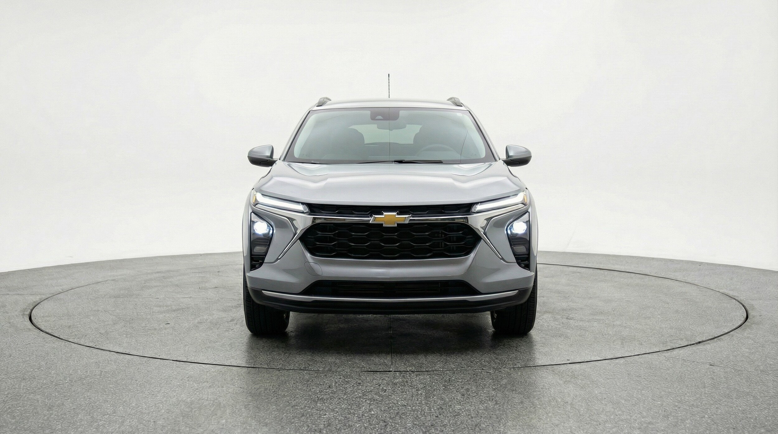 Thumbnail: 2025 Chevrolet Trax - 2