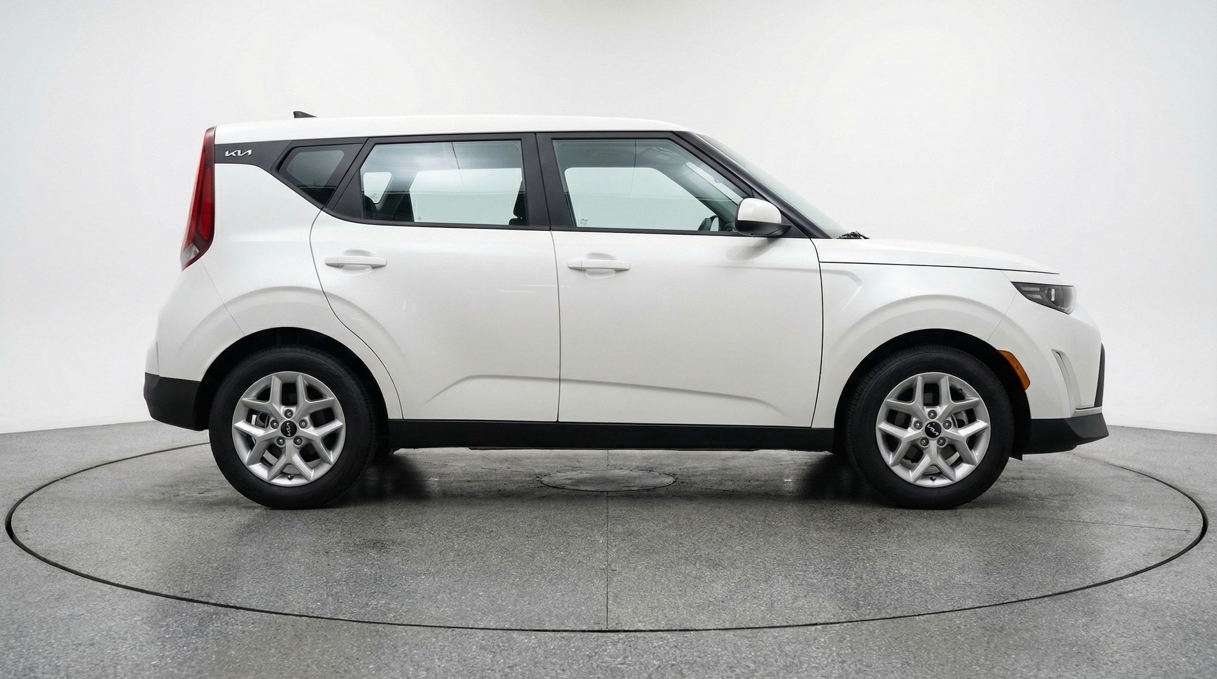 Thumbnail: 2025 Kia Soul - 8