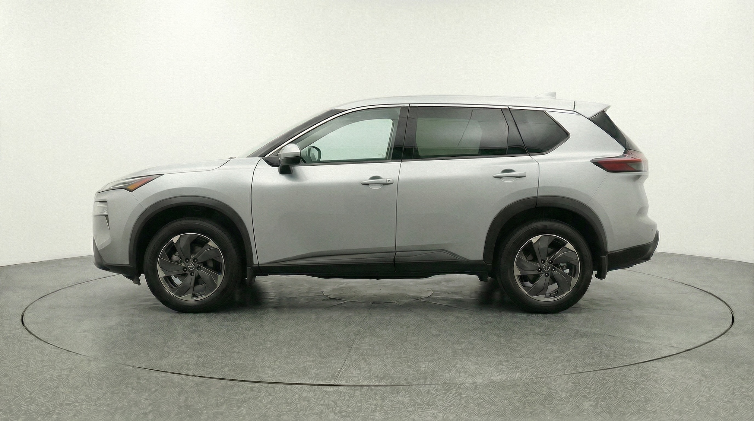 Thumbnail: 2025 Nissan Rogue - 4