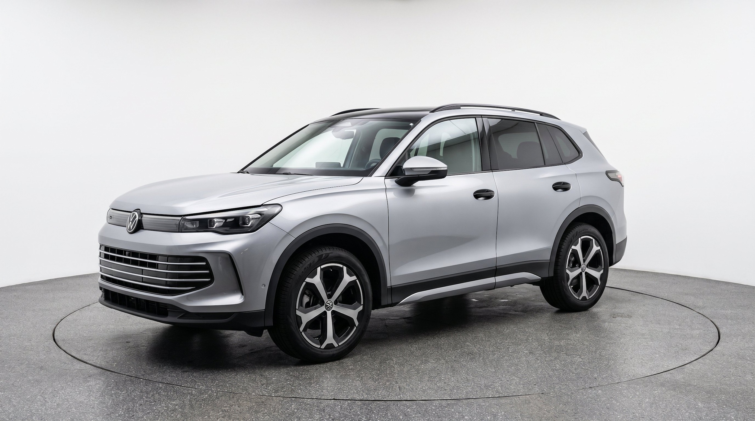 Thumbnail: 2026 Volkswagen Tiguan - 3
