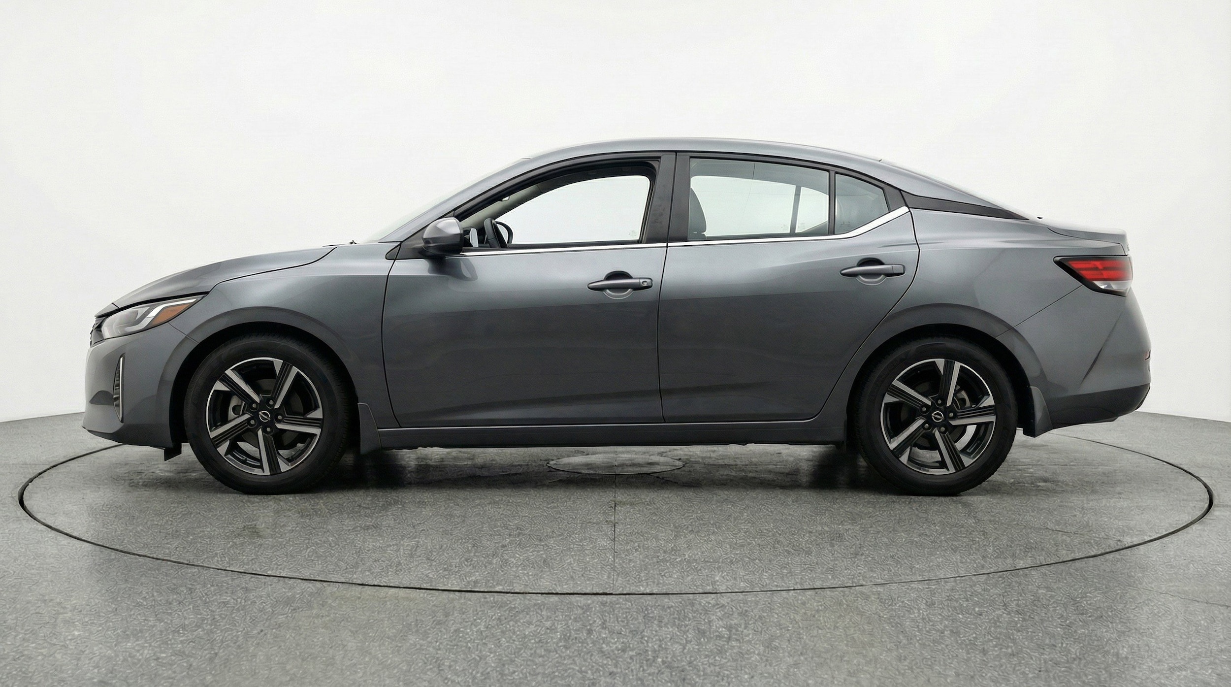 Thumbnail: 2025 Nissan Sentra - 11