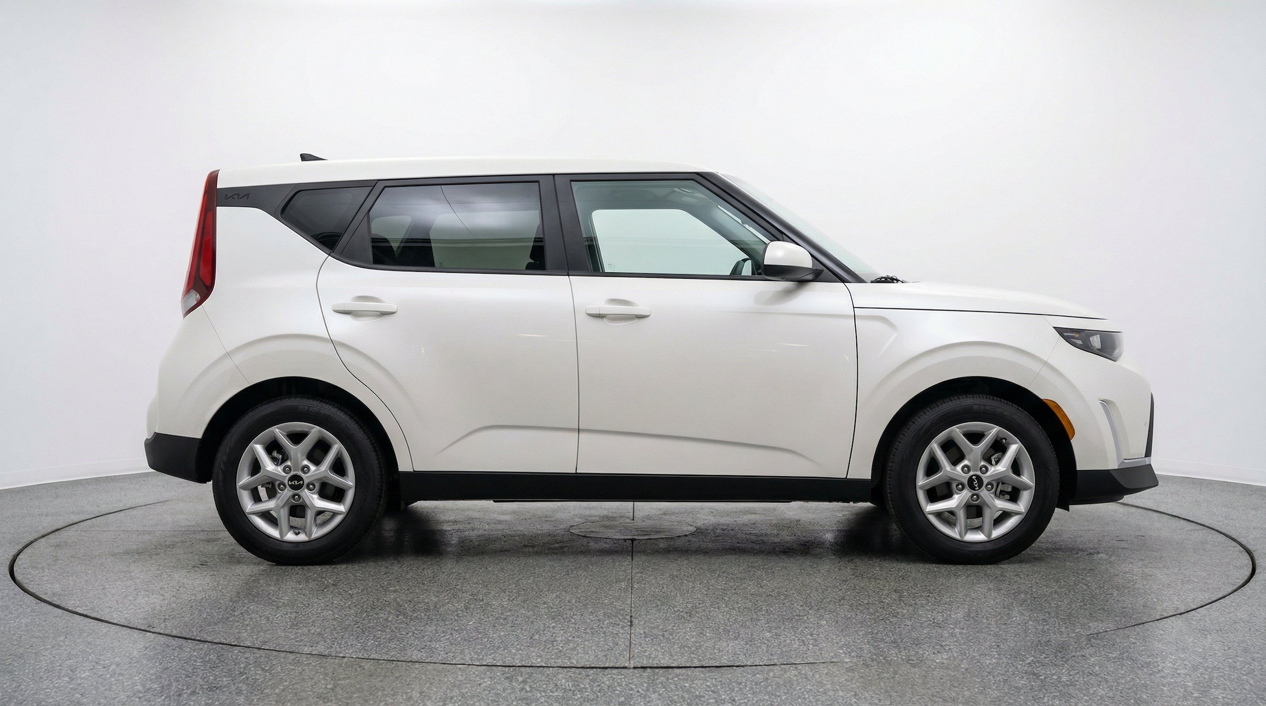 Thumbnail: 2025 Kia Soul - 11