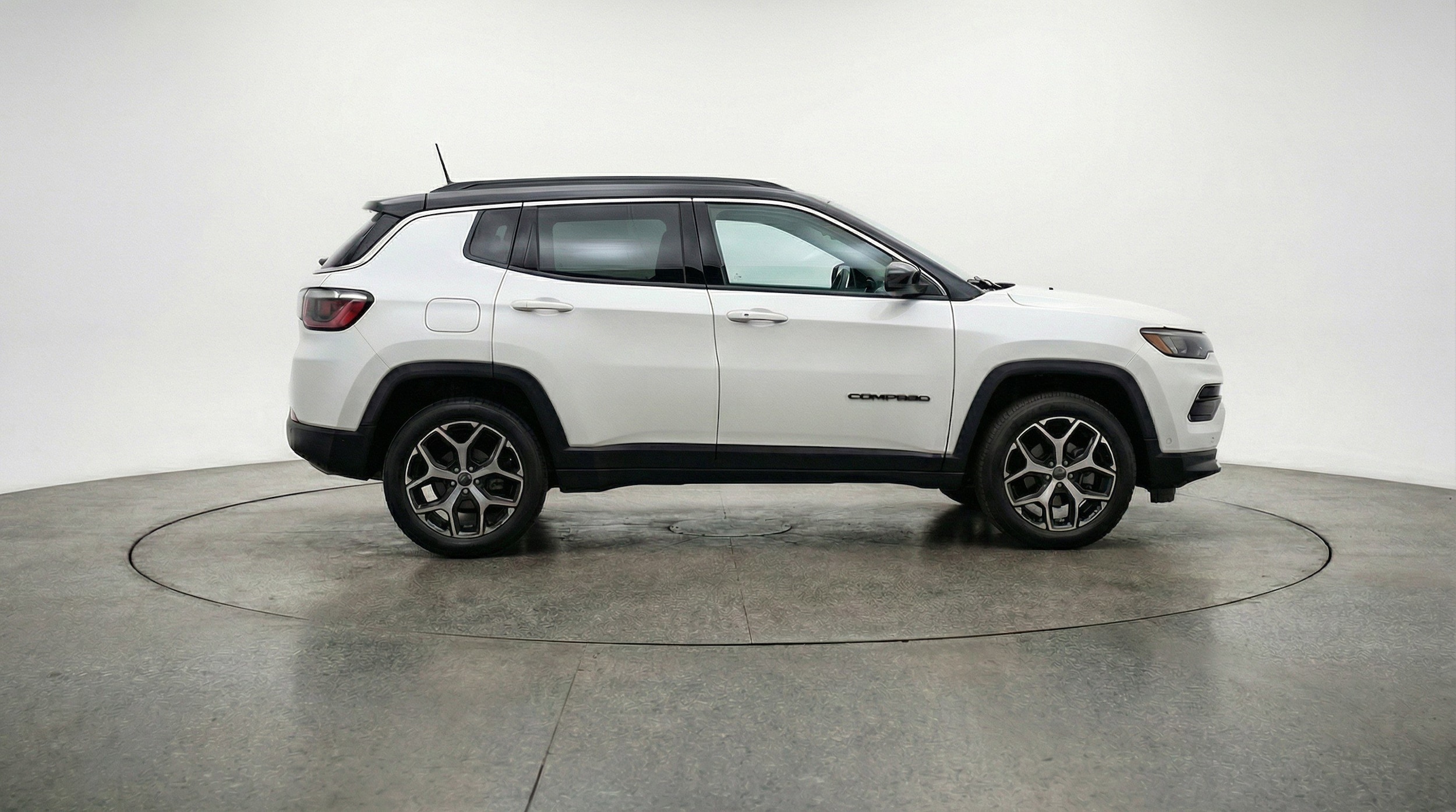 Thumbnail: 2025 Jeep Compass - 11