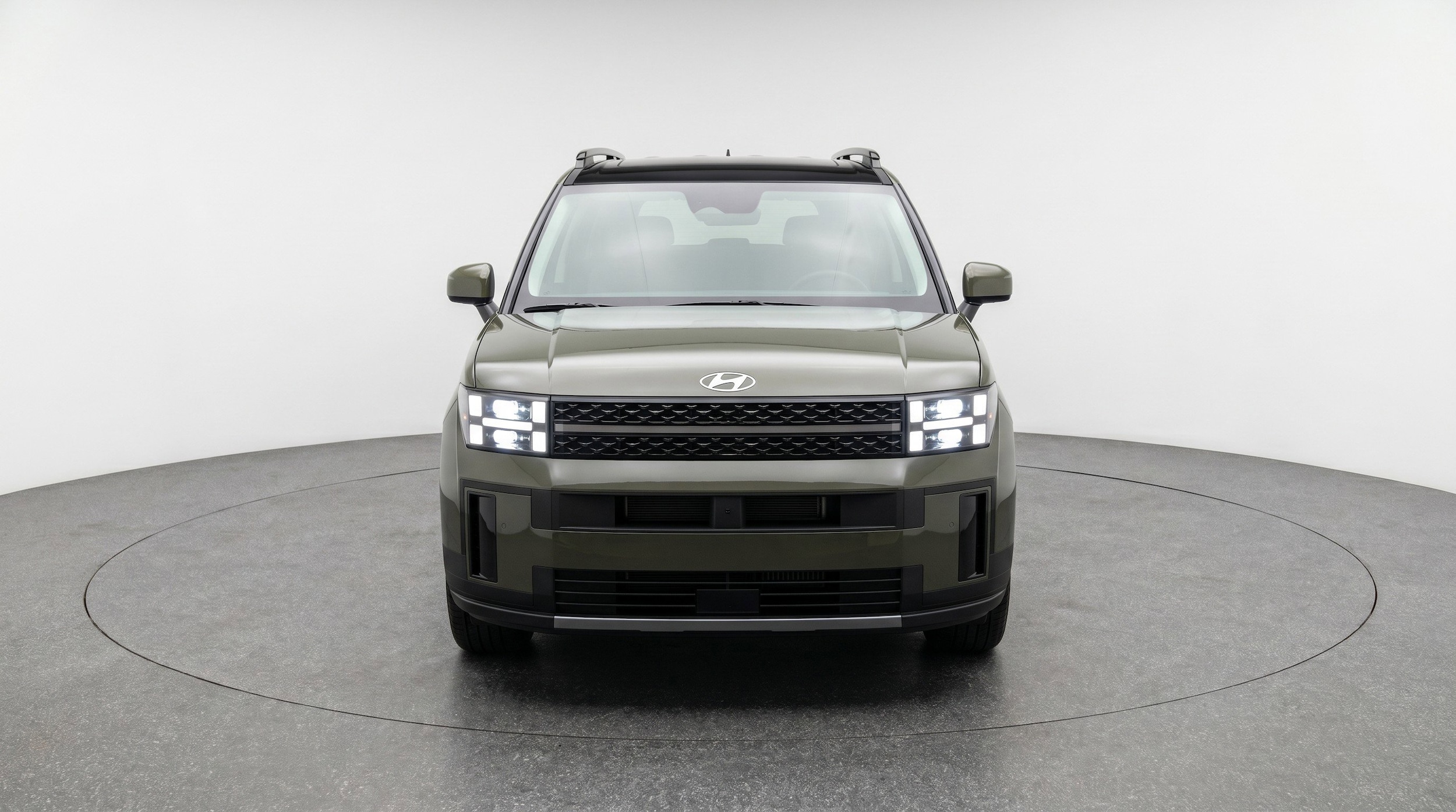 Thumbnail: 2025 Hyundai Santa Fe - 2