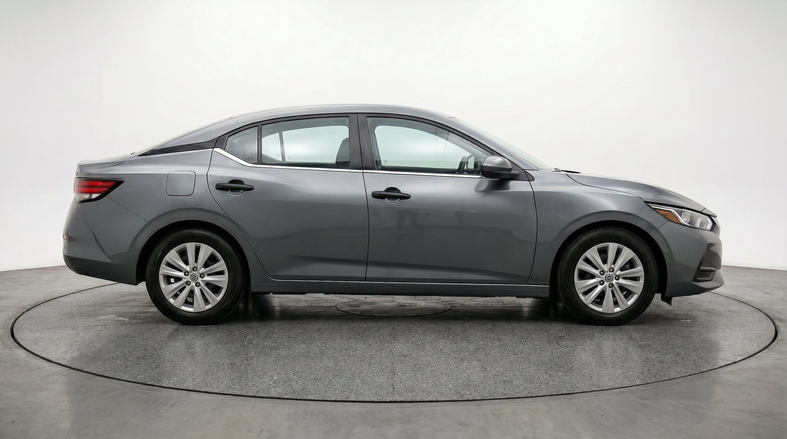 Thumbnail: 2025 Nissan Sentra - 10