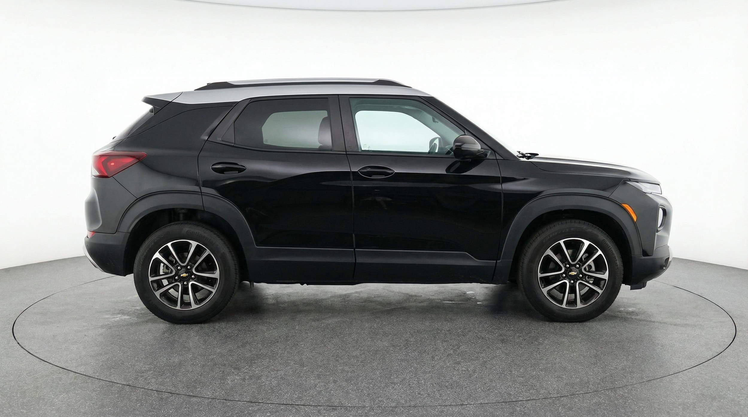 Thumbnail: 2025 Chevrolet TrailBlazer - 8