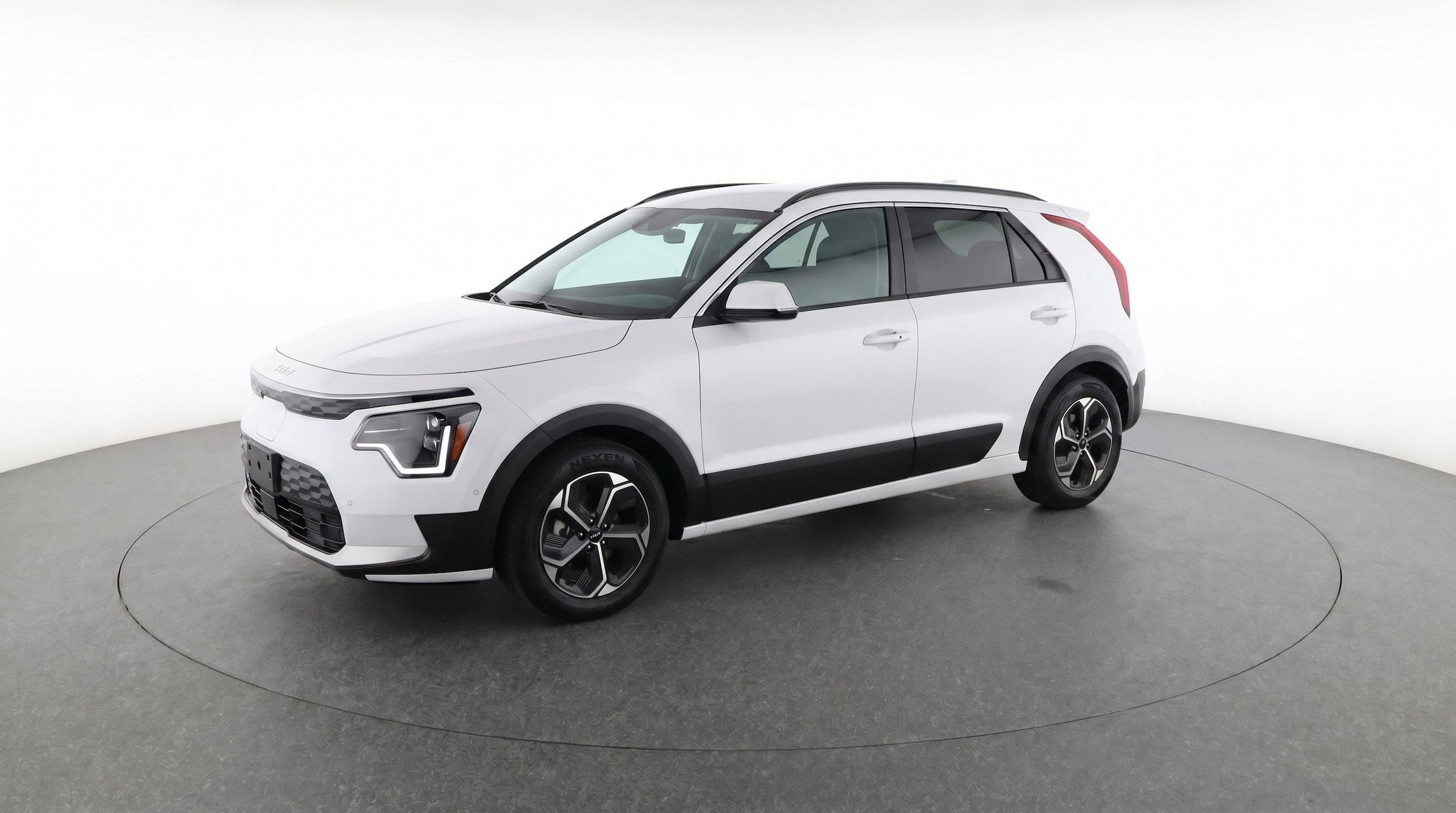 Thumbnail: 2026 Kia Niro - 3