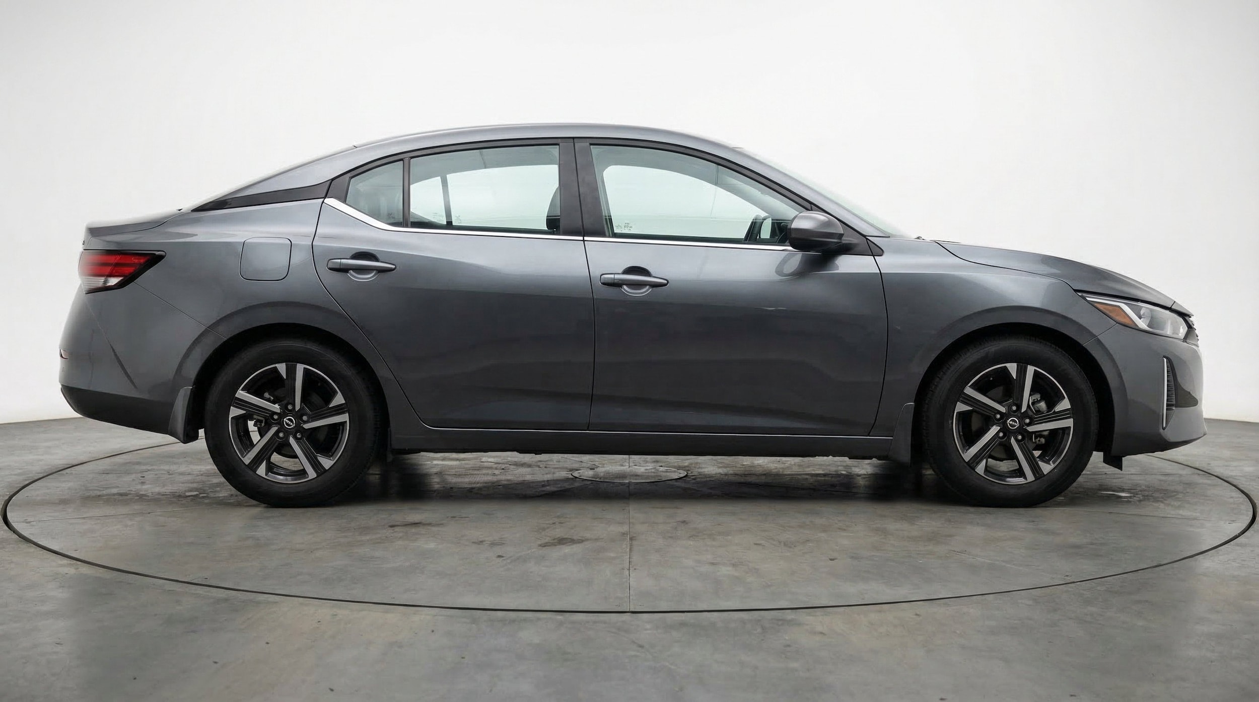 Thumbnail: 2025 Nissan Sentra - 11