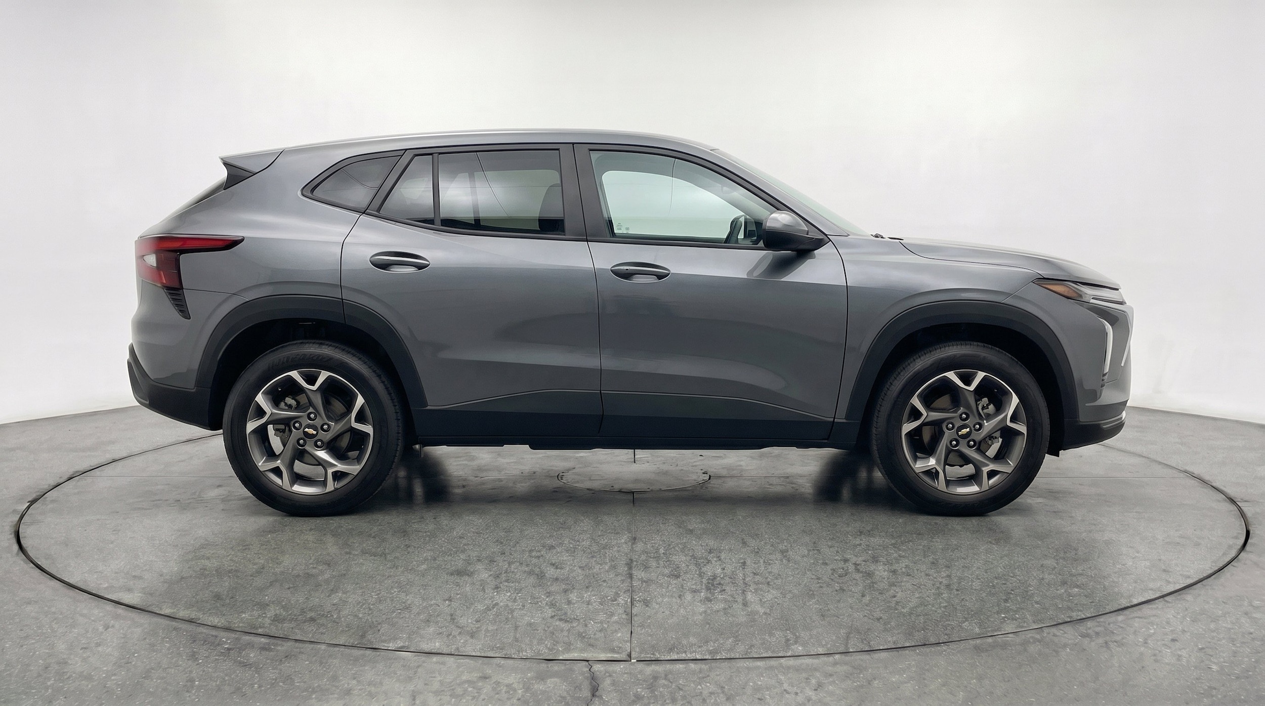 Thumbnail: 2025 Chevrolet Trax - 10