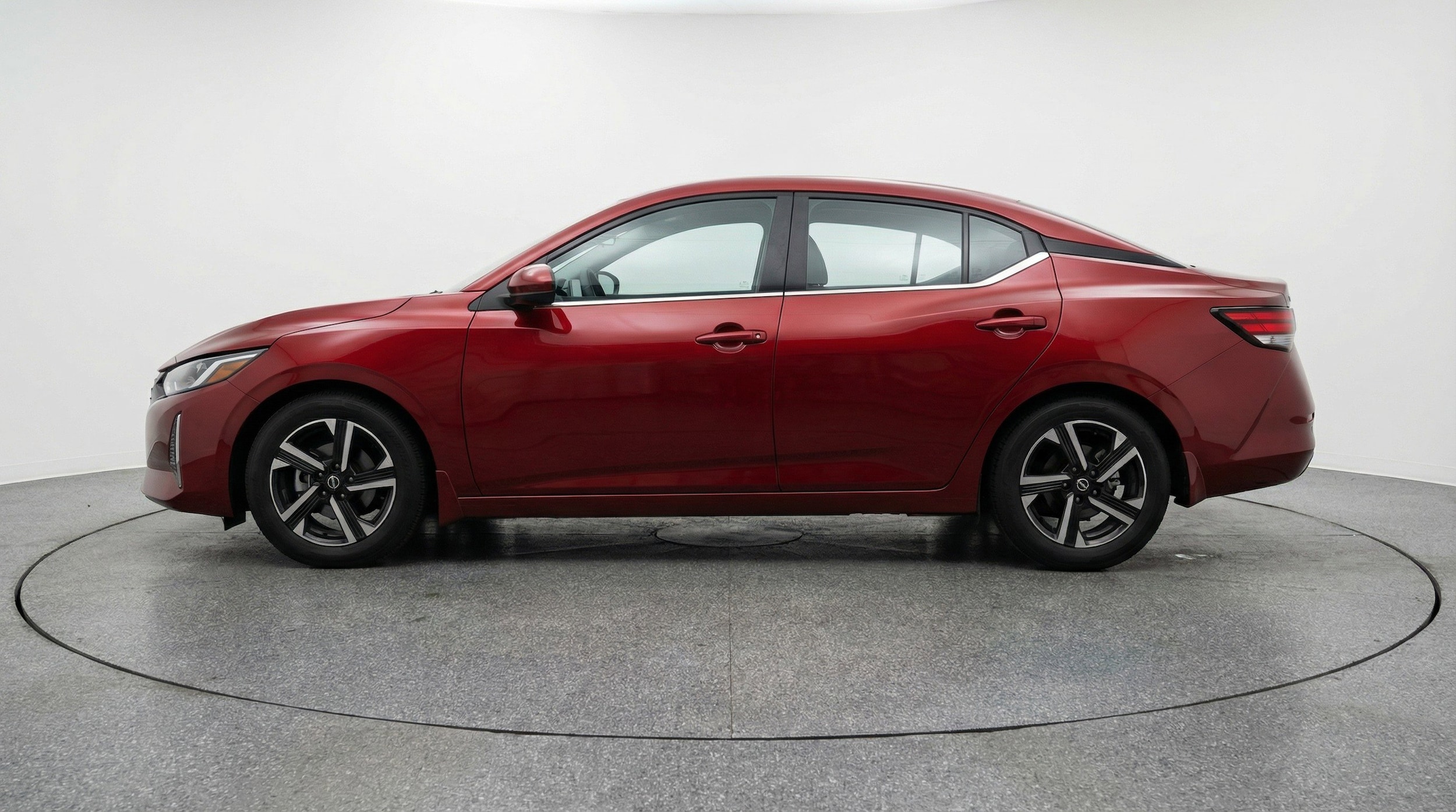 Thumbnail: 2025 Nissan Sentra - 5