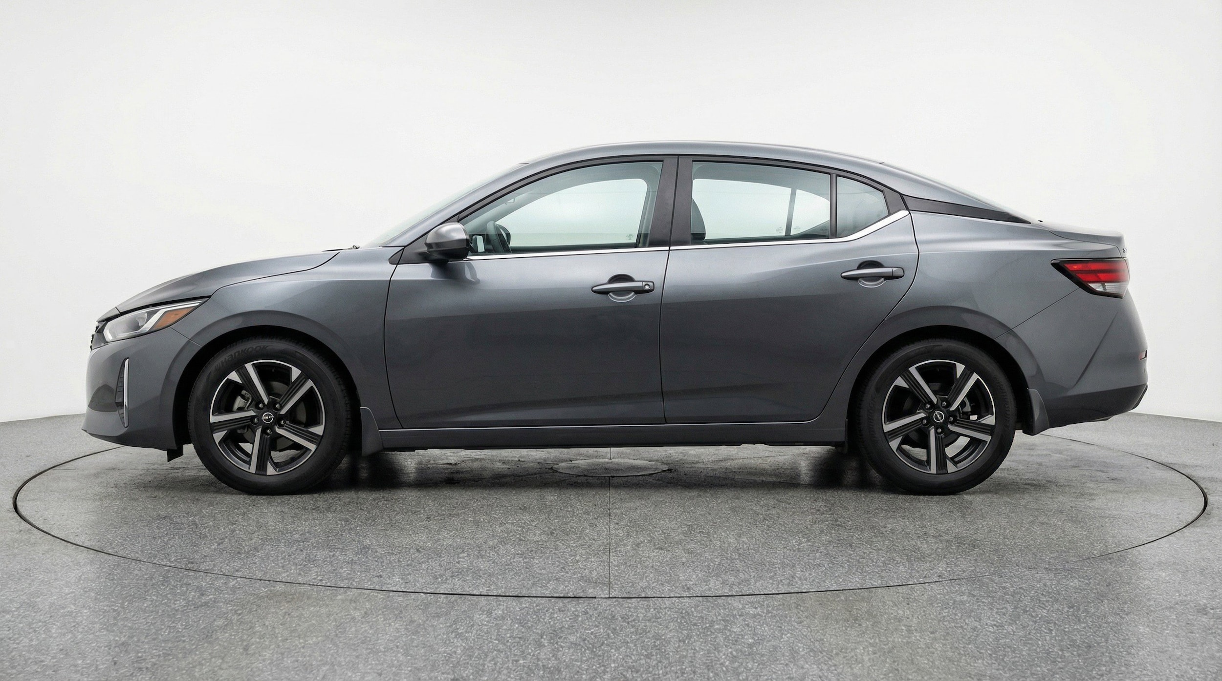 Thumbnail: 2025 Nissan Sentra - 5