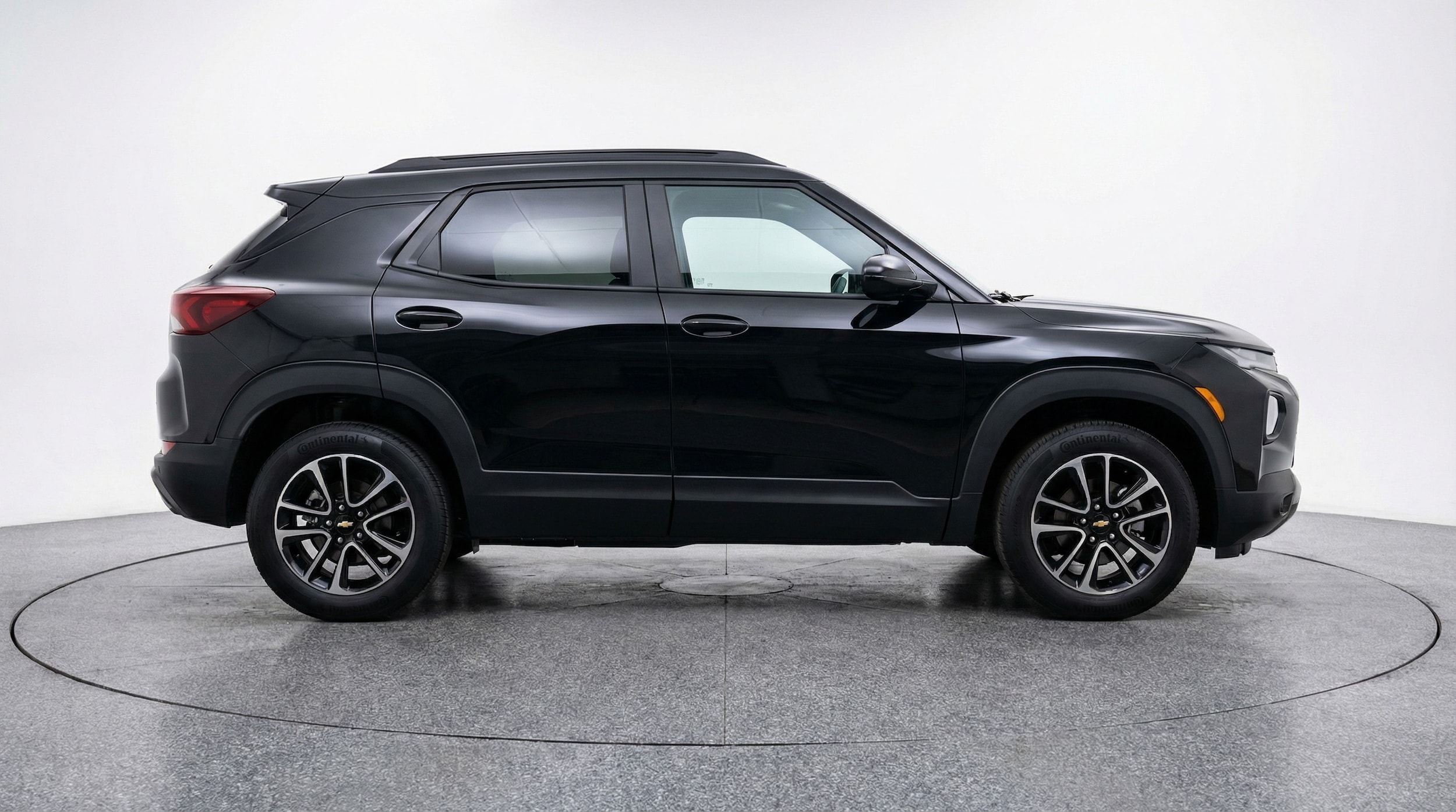 Thumbnail: 2025 Chevrolet TrailBlazer - 8