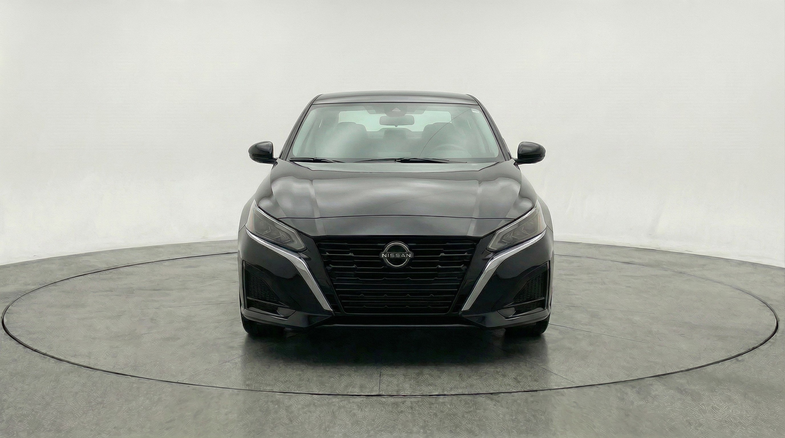 Thumbnail: 2025 Nissan Altima - 2