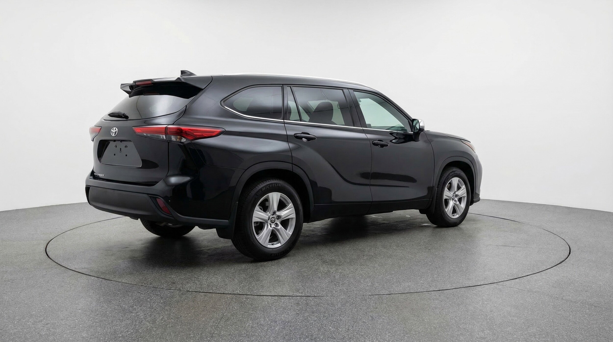 Thumbnail: 2025 Toyota Highlander - 9