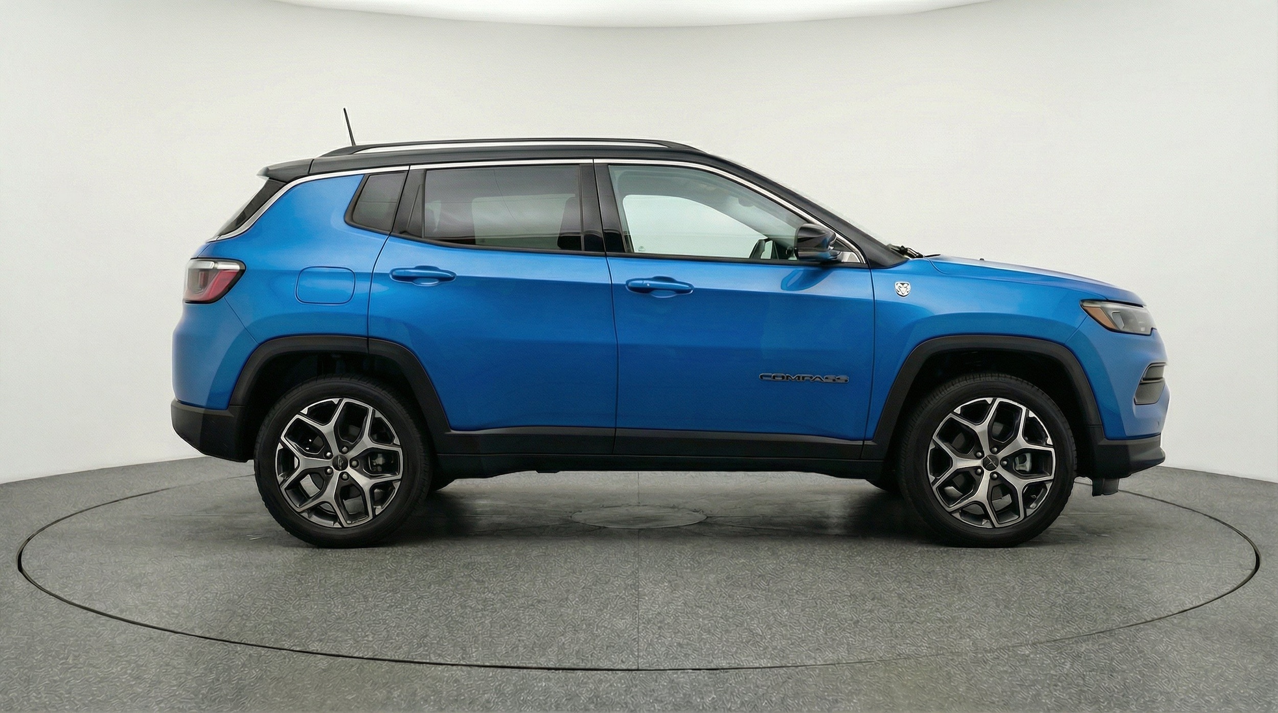 Thumbnail: 2025 Jeep Compass - 11