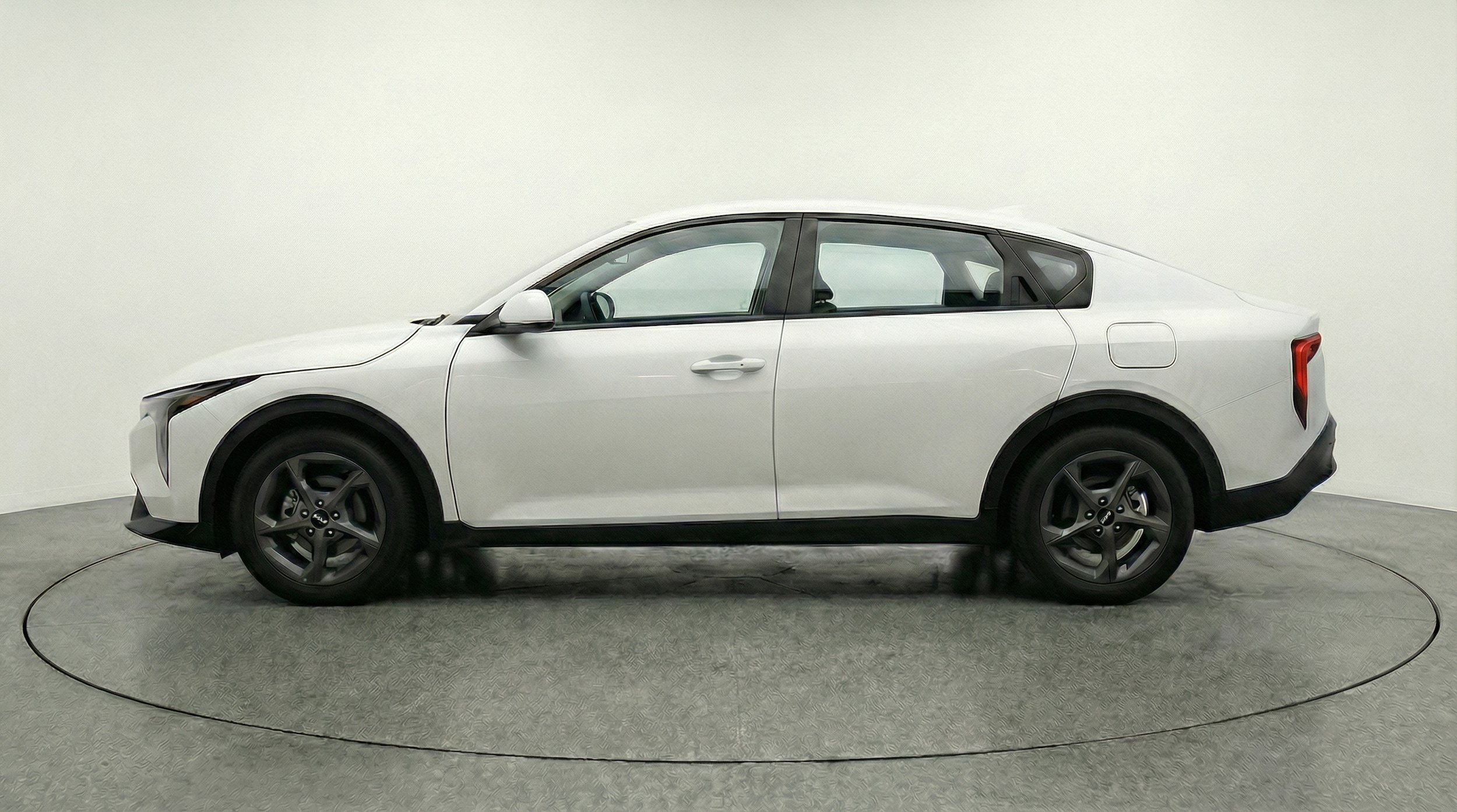 Thumbnail: 2025 Kia K4 - 4