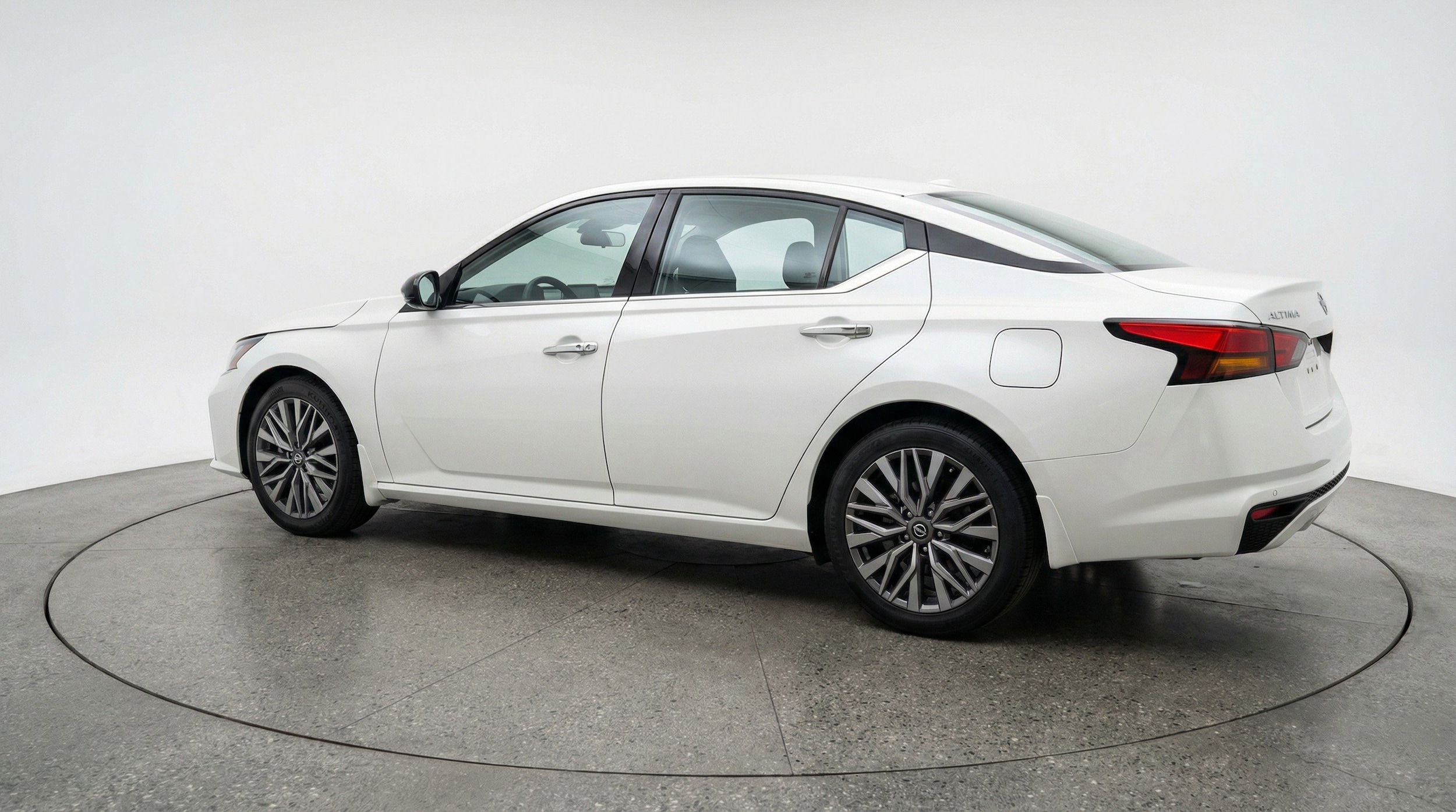 Thumbnail: 2025 Nissan Altima - 6