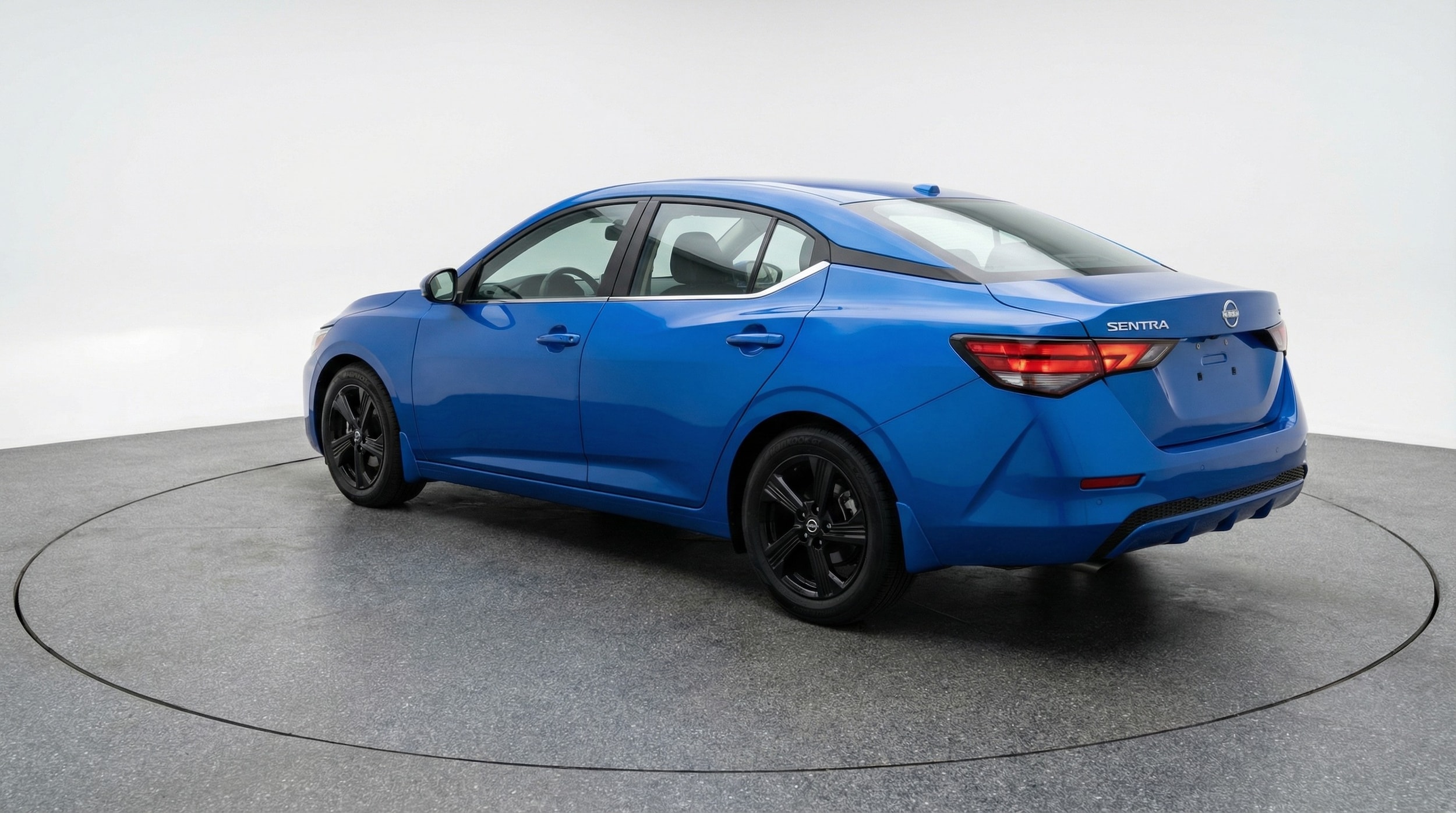 Thumbnail: 2025 Nissan Sentra - 5