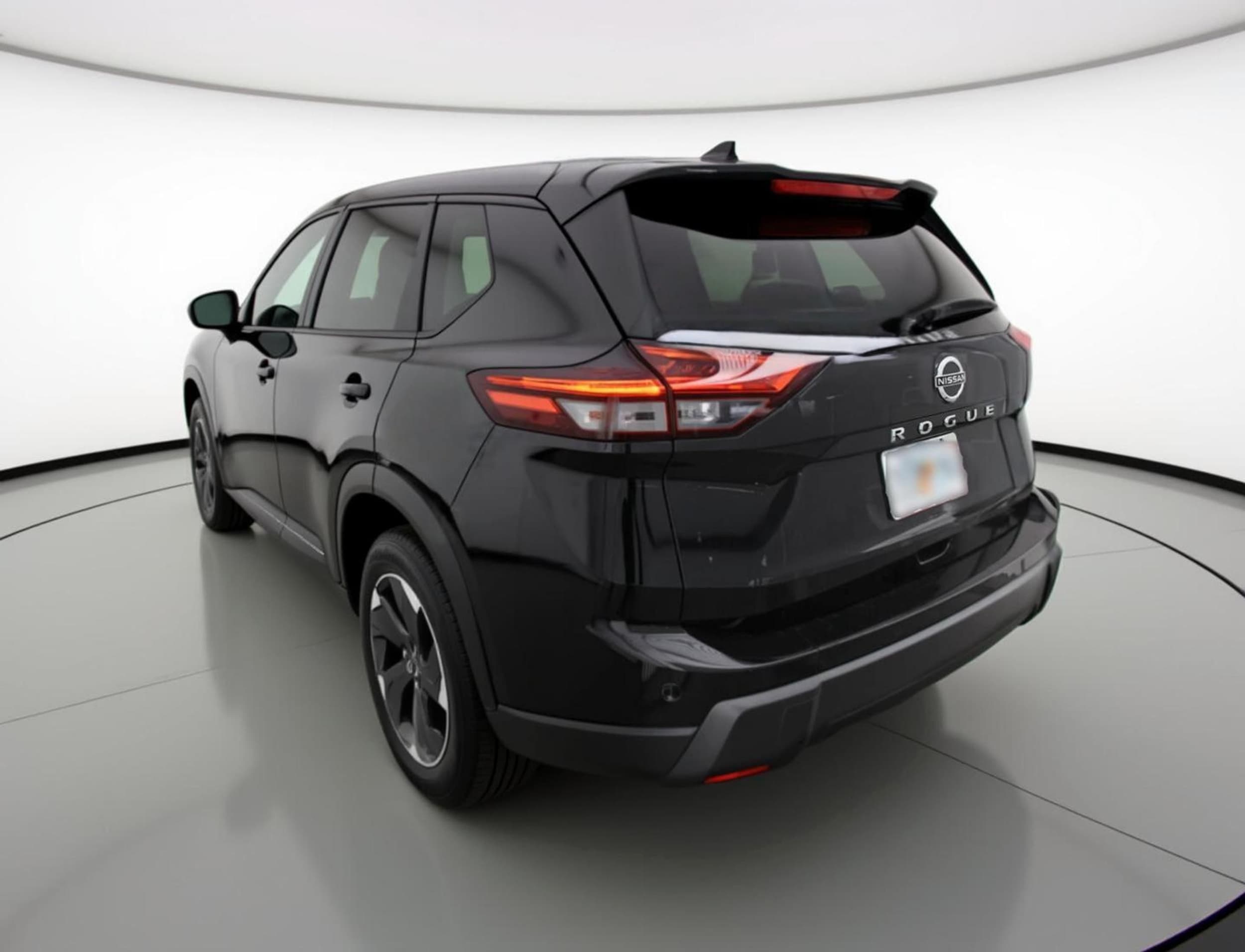 Thumbnail: 2025 Nissan Rogue - 5