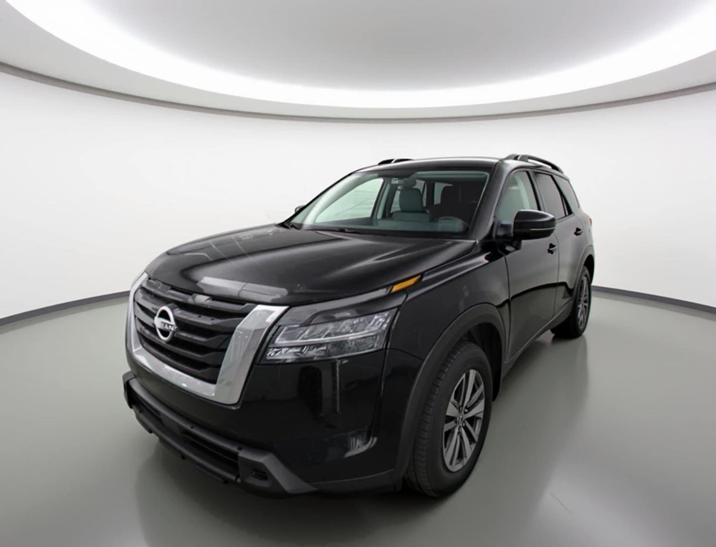 Thumbnail: 2025 Nissan Pathfinder - 3