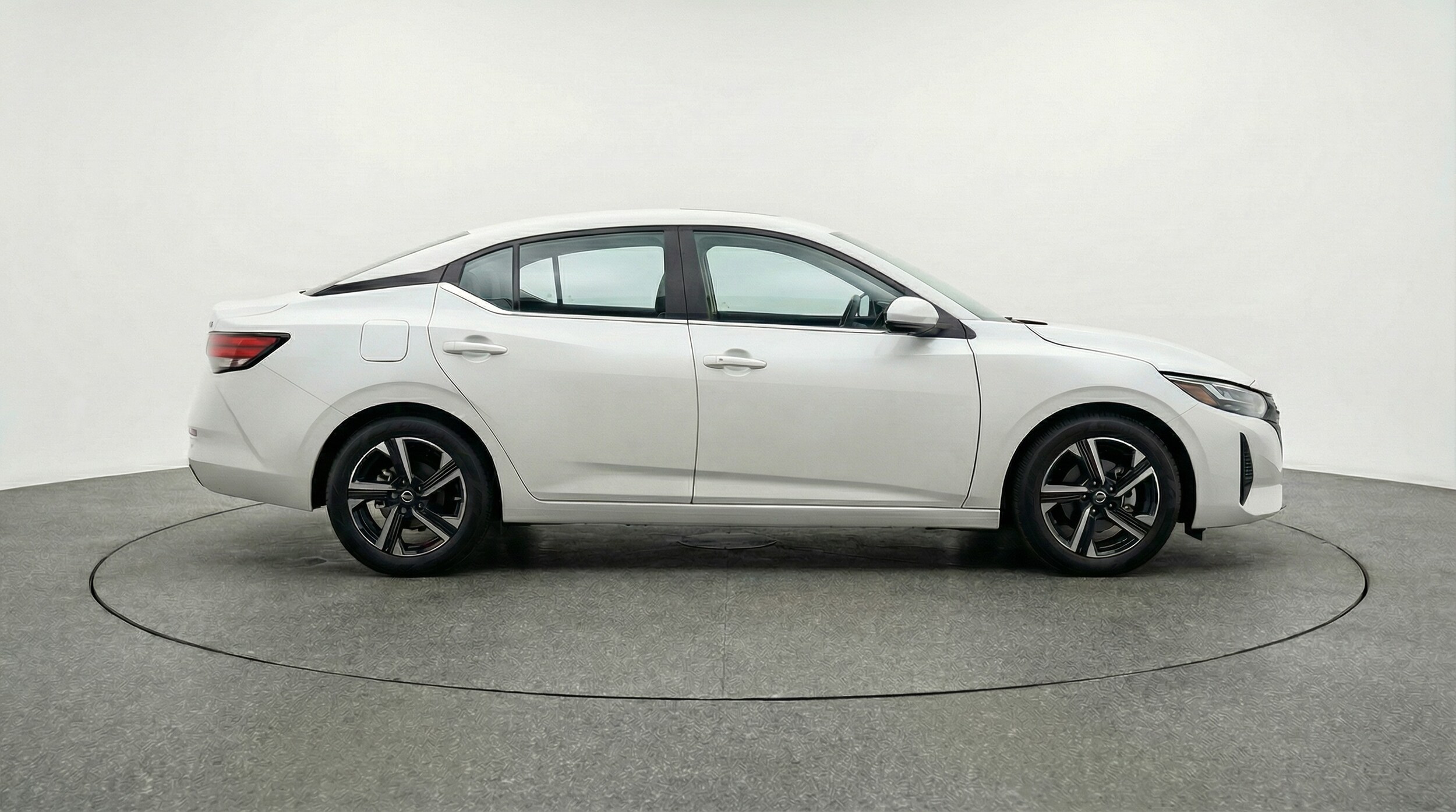 Thumbnail: 2025 Nissan Sentra - 8