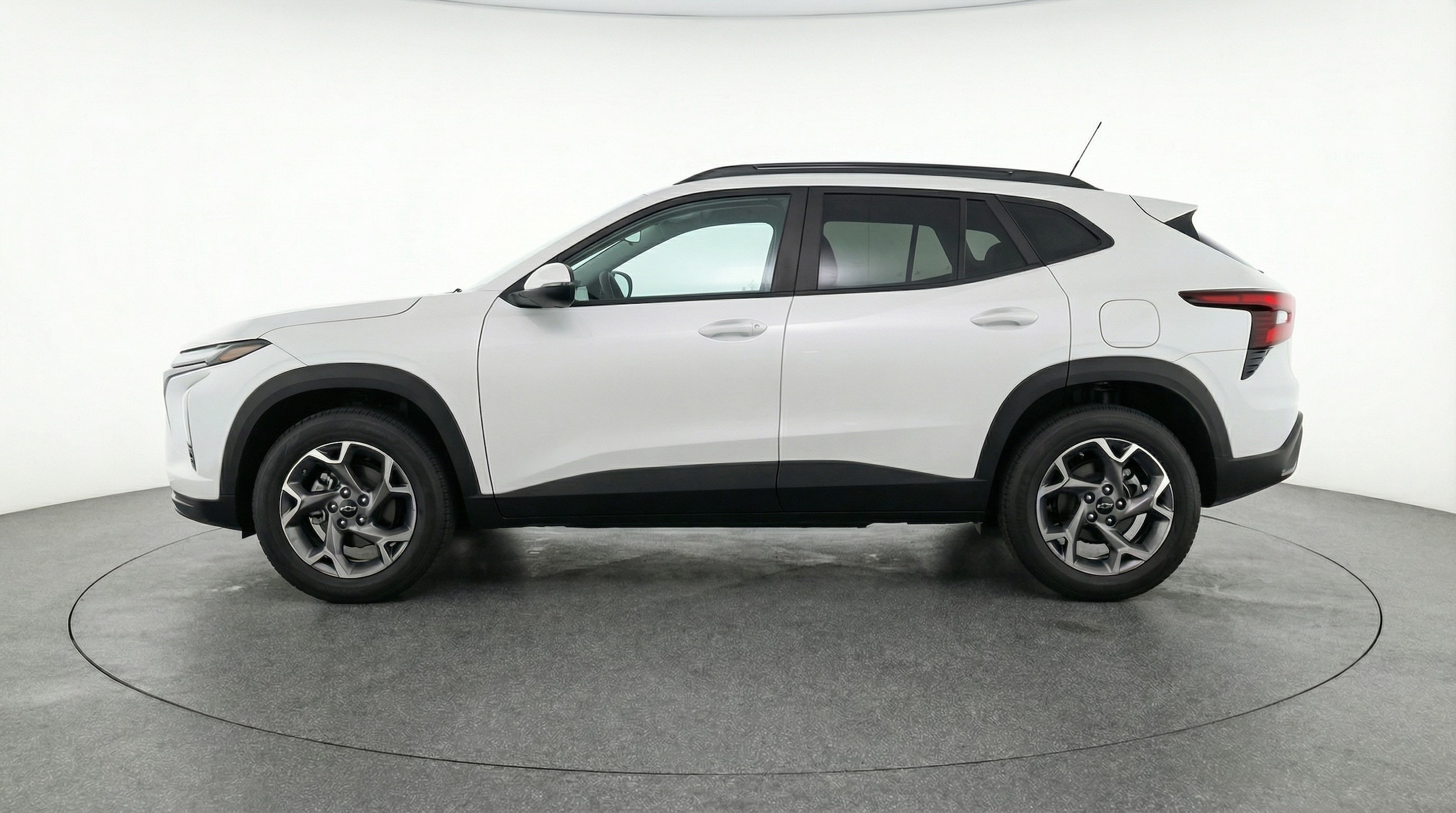 Thumbnail: 2025 Chevrolet Trax - 4